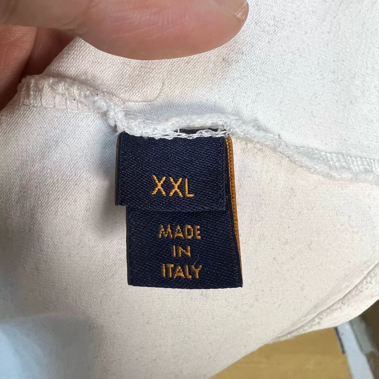 Louis Vuitton Louis Vuitton Embossed Logo Long Sleeve T-Shirt Size XXL Size US XXL / EU 58 / 5 - 5 Thumbnail