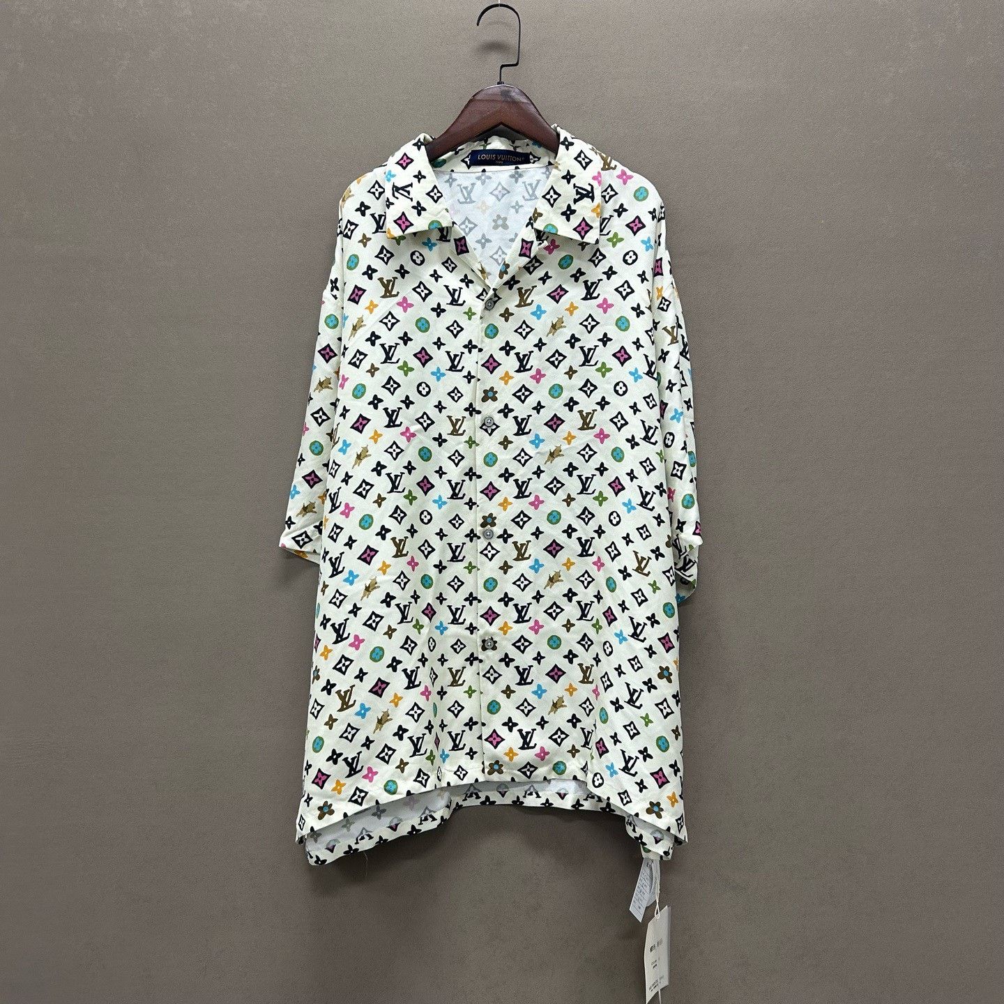 Louis Vuitton Louis Vuitton x Tyler Monogram Button Up Shirt L Size US L / EU 52-54 / 3 - 2 Thumbnail