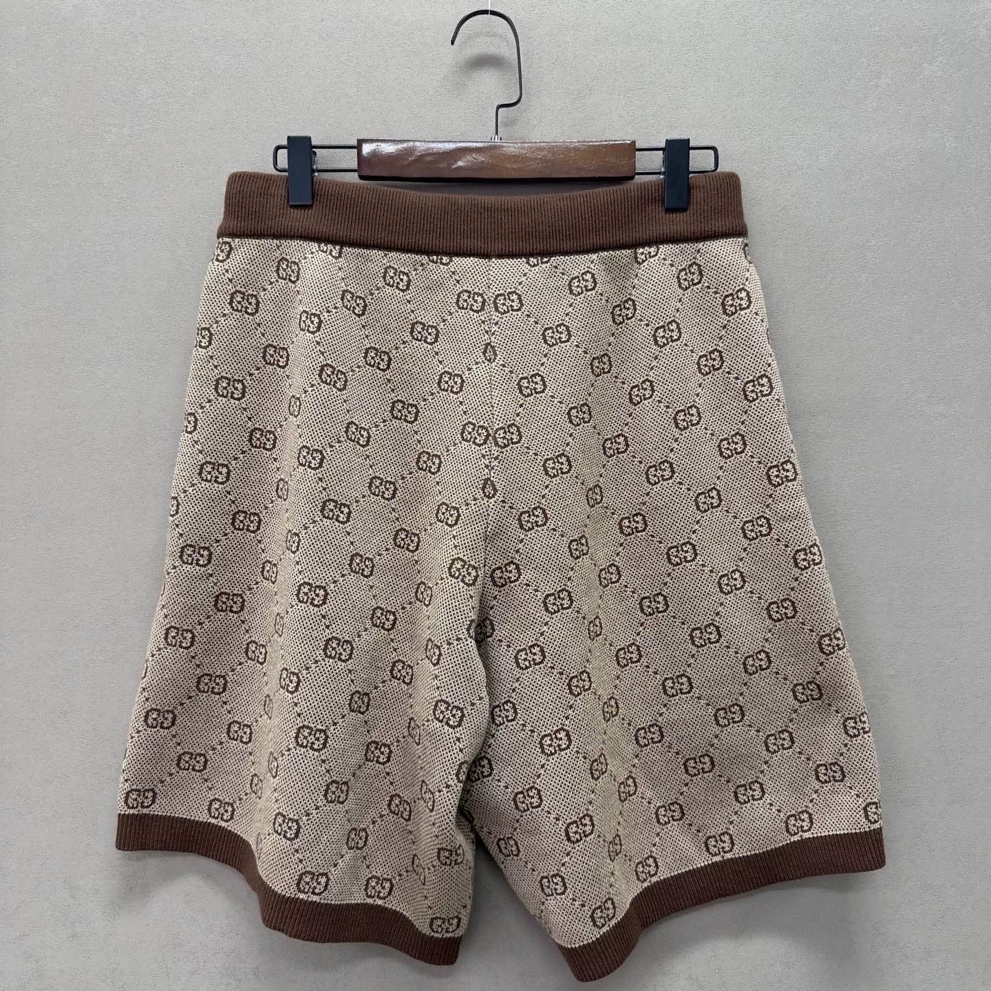 Gucci Gucci Monogram Knit Shorts Size S Size US 30 / EU 46 - 4 Thumbnail