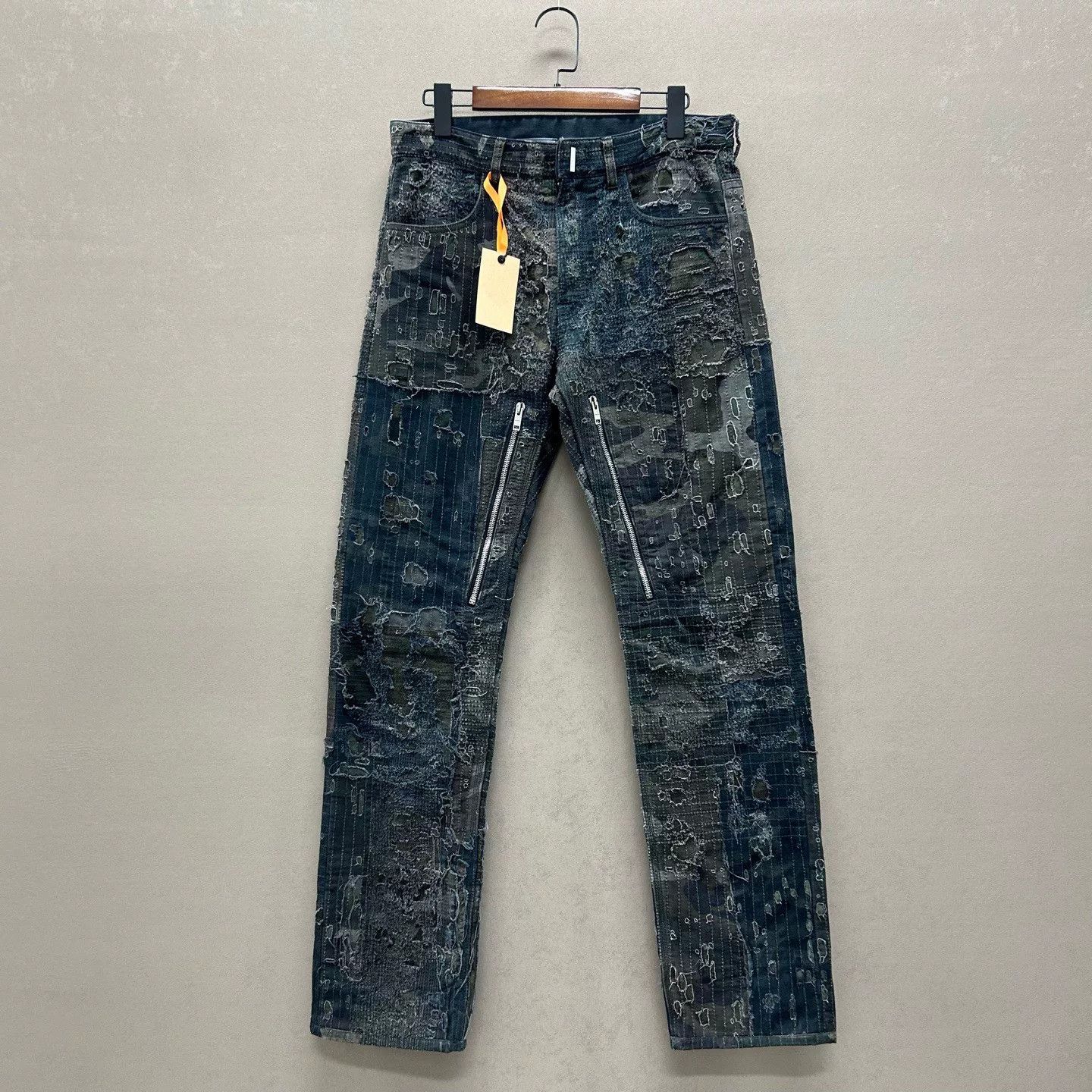 Givenchy Givenchy Camo Denim Size 31 Size US 31 - 2 Thumbnail