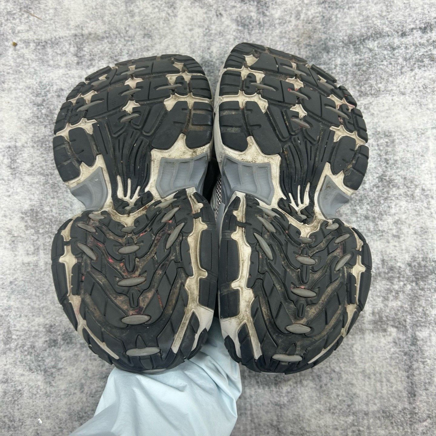 Balenciaga Balenciaga 6XL Sneakers US 6 Size US 6 / EU 39 - 8 Thumbnail