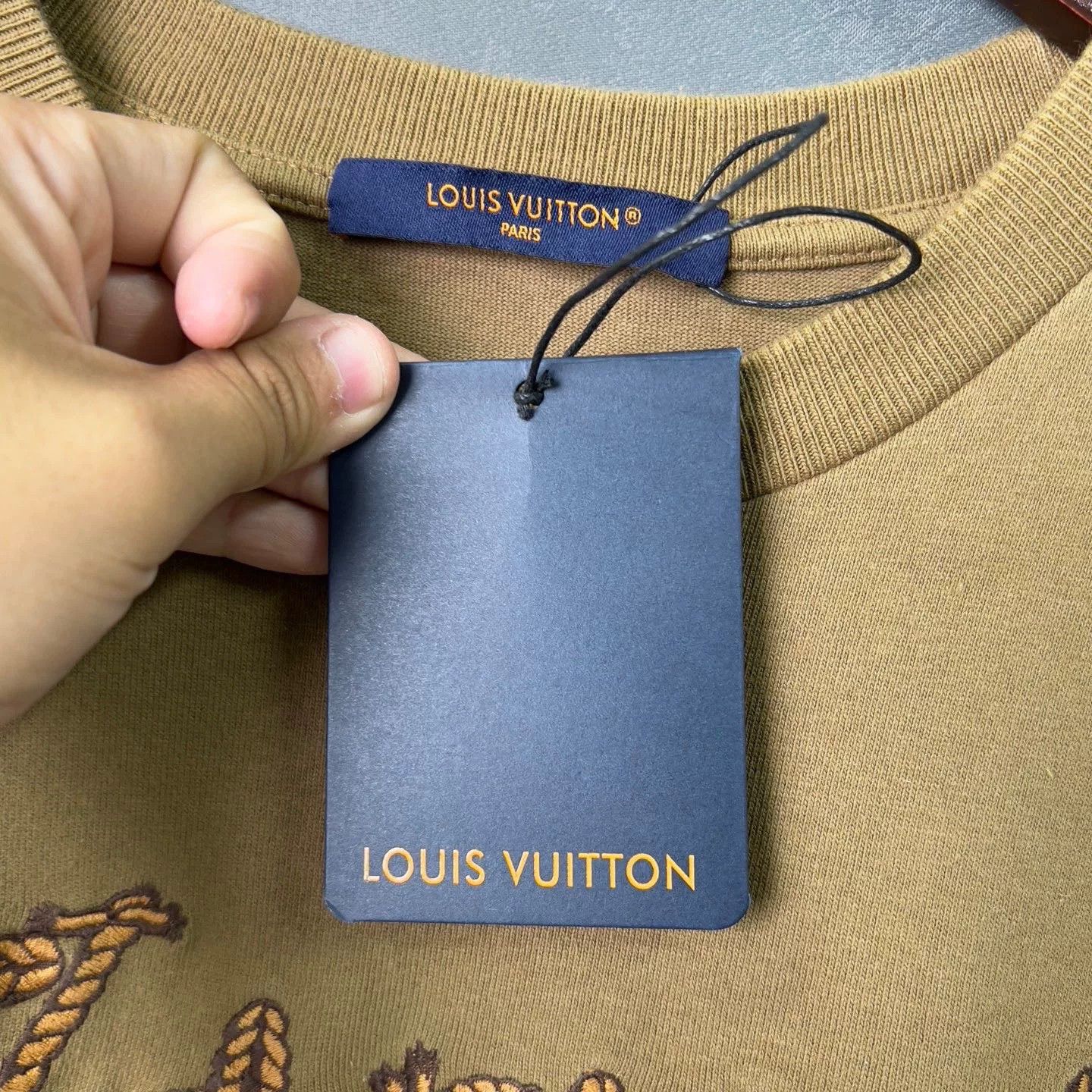 Louis Vuitton Louis Vuitton Rope Embroidery T-Shirt Size S Size US S / EU 44-46 / 1 - 4 Thumbnail