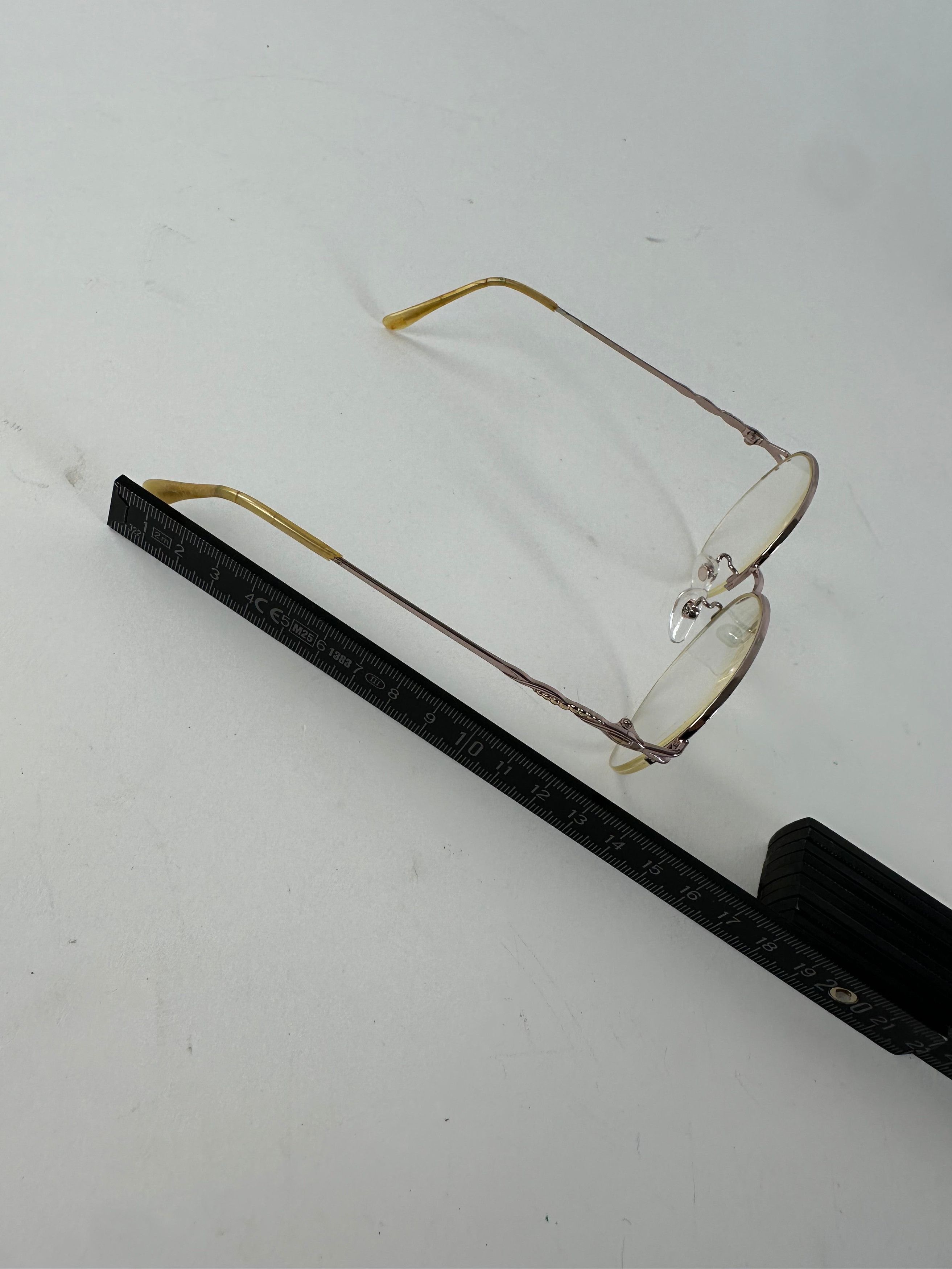 Other Vintage Semi-Rimless Titanium Eyeglasses Rose Gold Size ONE SIZE - 8 Thumbnail