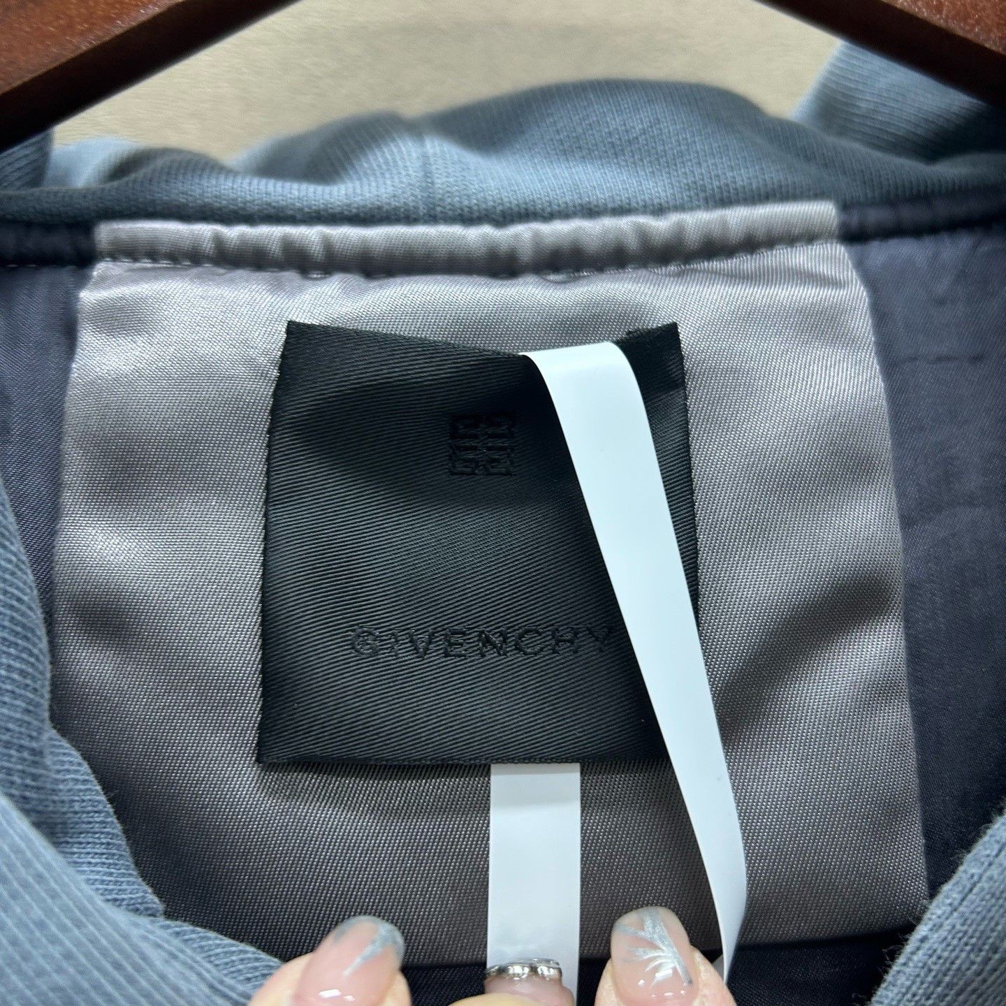 Givenchy Givenchy Hooded Bomber Jacket Size 50 Size US M / EU 48-50 / 2 - 4 Thumbnail