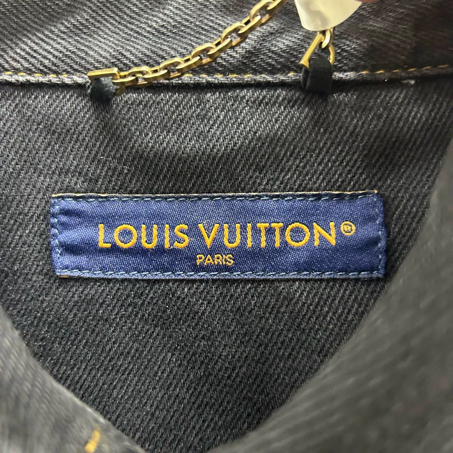 Louis Vuitton Louis Vuitton Distressed Denim Jacket Size XL Size US XL / EU 56 / 4 - 4 Thumbnail