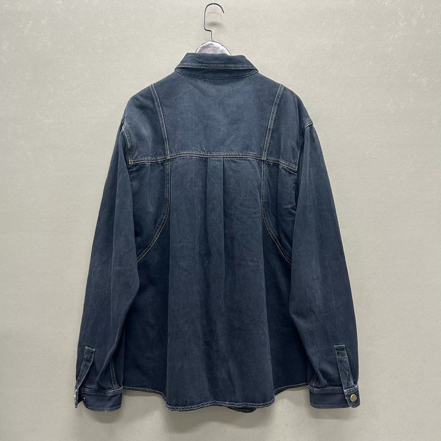 Louis Vuitton Louis Vuitton Distressed Denim Jacket Size XL Size US XL / EU 56 / 4 - 3 Thumbnail