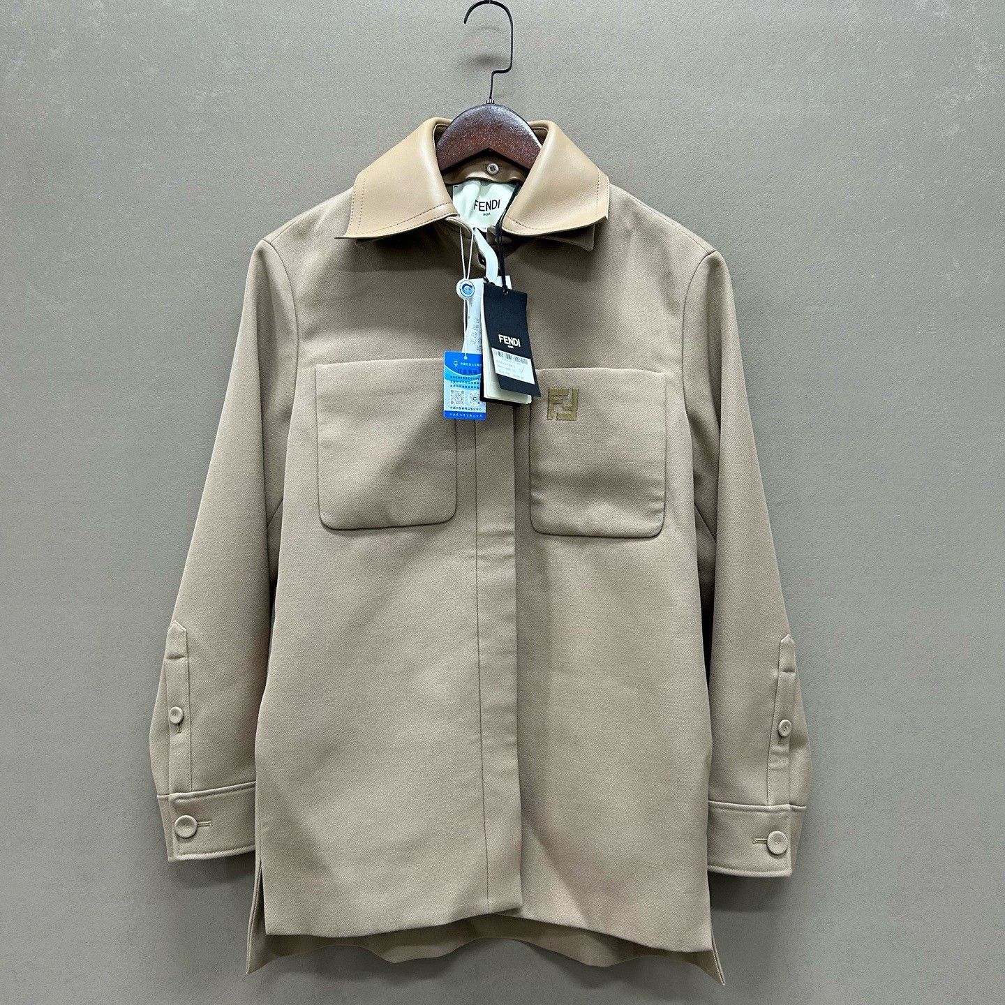 Fendi Fendi Wool Jacket with Leather Collar Size 36 Size XS / US 0-2 / IT 36-38 - 2 Thumbnail