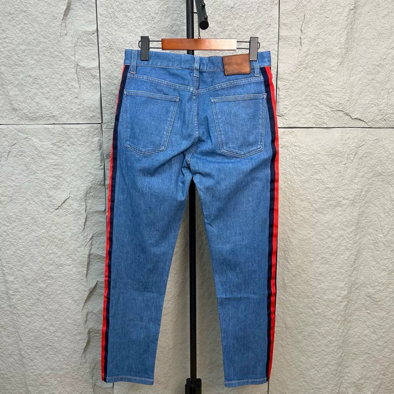 Gucci Gucci Side Stripe Denim Jeans Size 32 Size US 32 / EU 48 - 3 Thumbnail