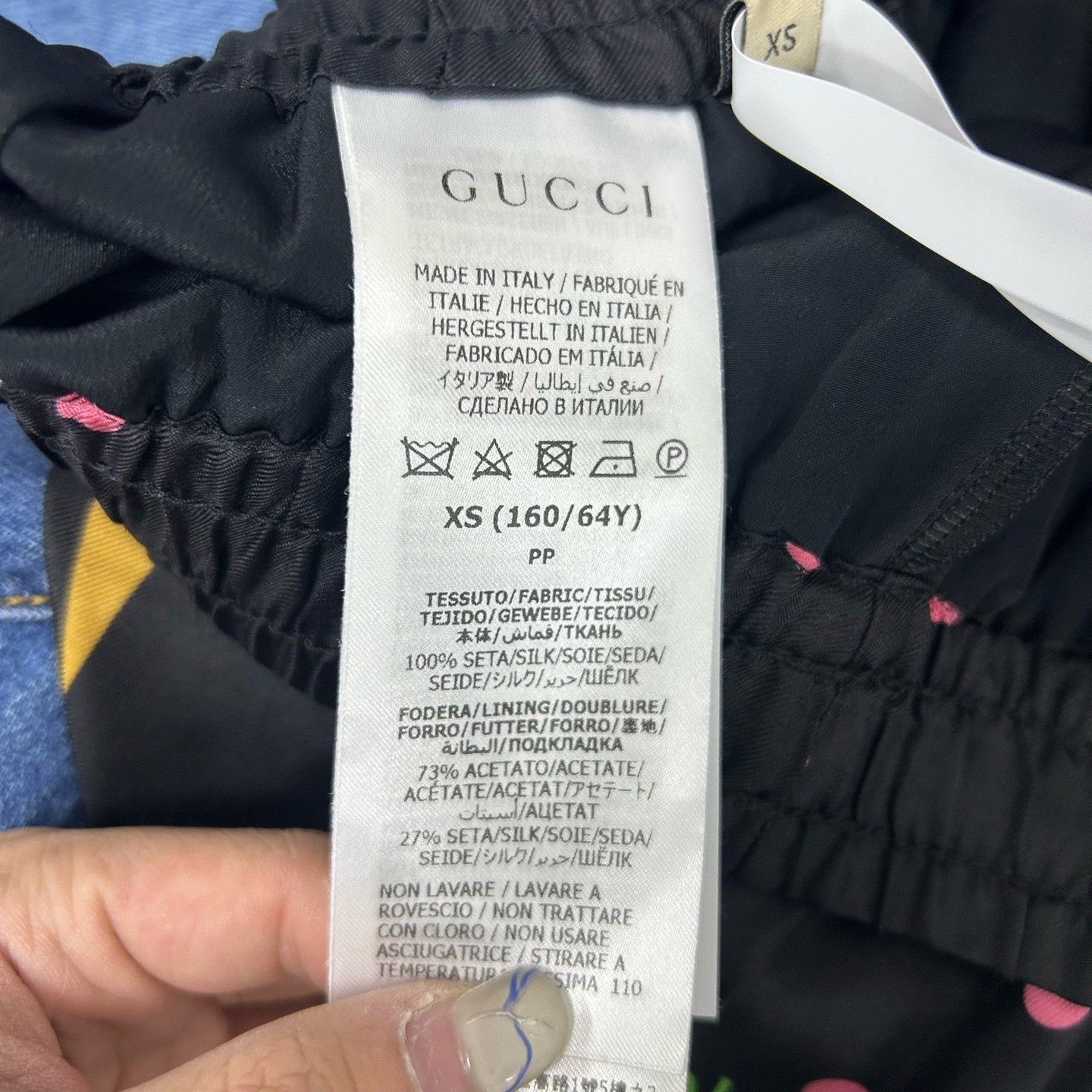 Gucci Gucci Ice Cream Print Silk Shorts Size XS Size US 26 / EU 42 - 5 Thumbnail