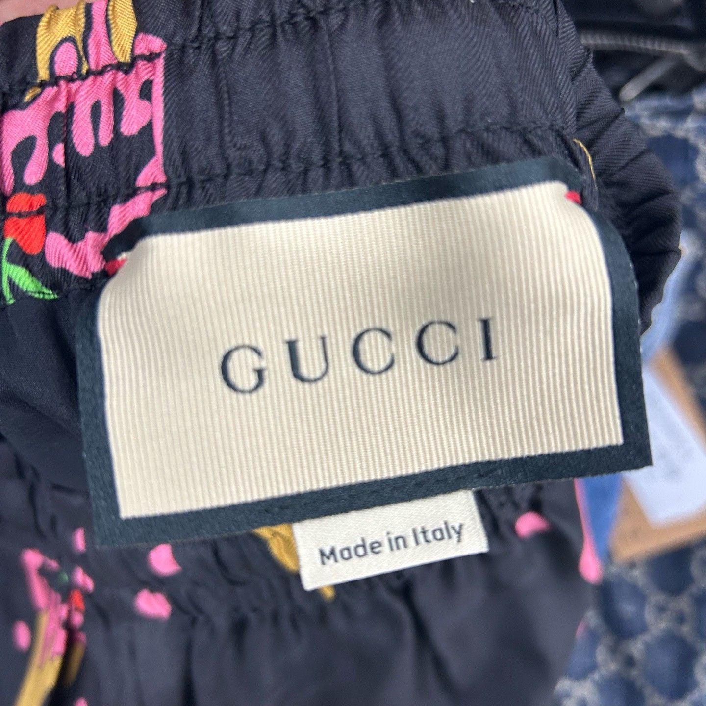 Gucci Gucci Ice Cream Print Silk Shorts Size XS Size US 26 / EU 42 - 4 Thumbnail
