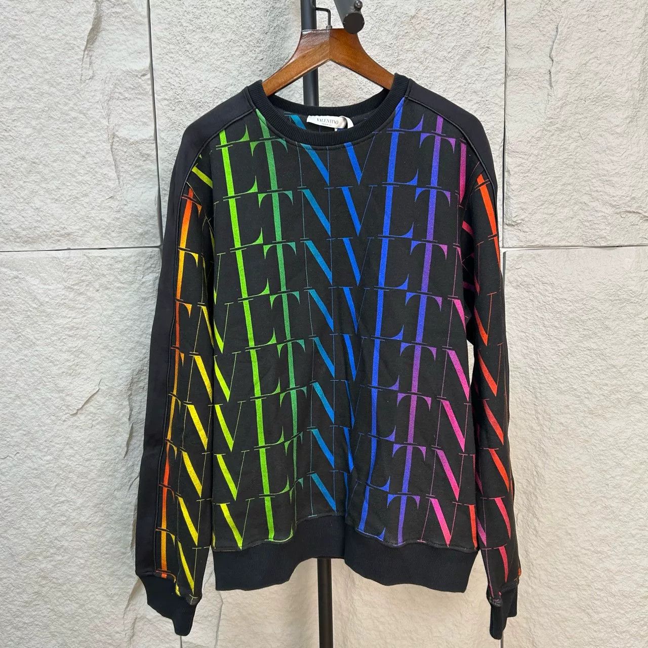 Valentino Valentino Rainbow VLTN Sweatshirt Size S Size US S / EU 44-46 / 1 - 2 Thumbnail