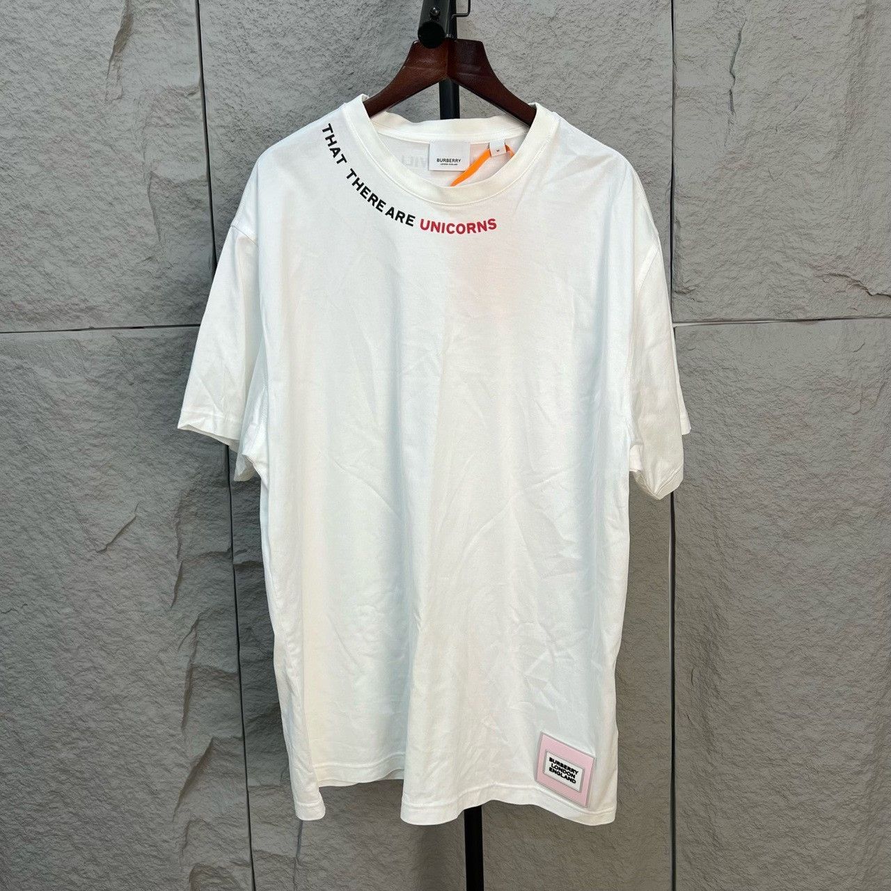 Burberry Burberry Unicorn Print T-Shirt Size M Size US M / EU 48-50 / 2 - 2 Thumbnail