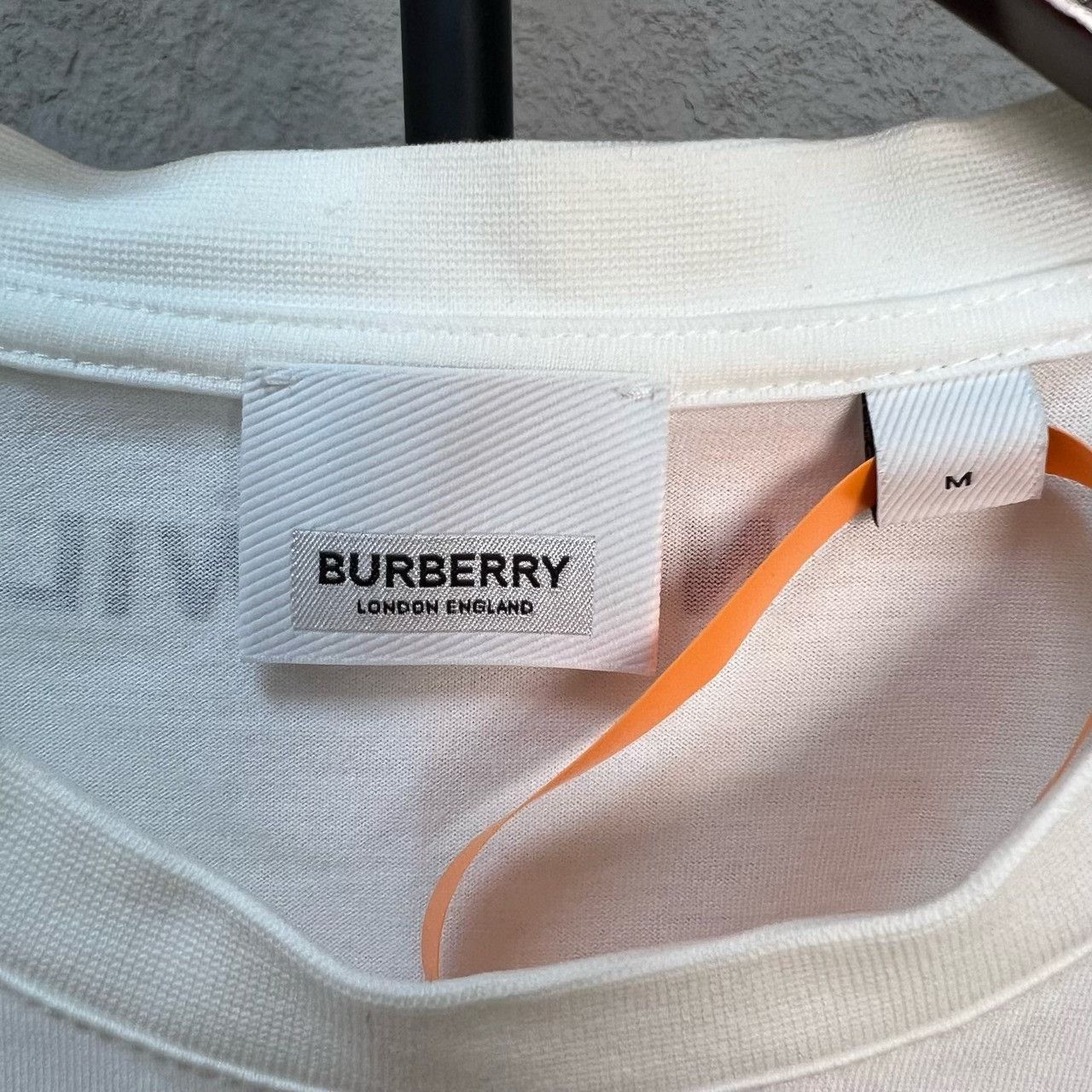 Burberry Burberry Unicorn Print T-Shirt Size M Size US M / EU 48-50 / 2 - 4 Thumbnail