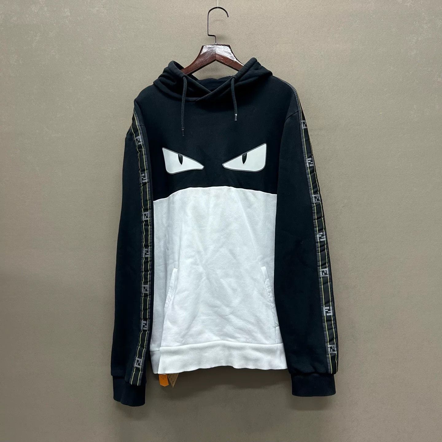 Fendi Fendi Monster Eyes Logo Tape Hoodie Size 50 Size US M / EU 48-50 / 2 - 2 Thumbnail