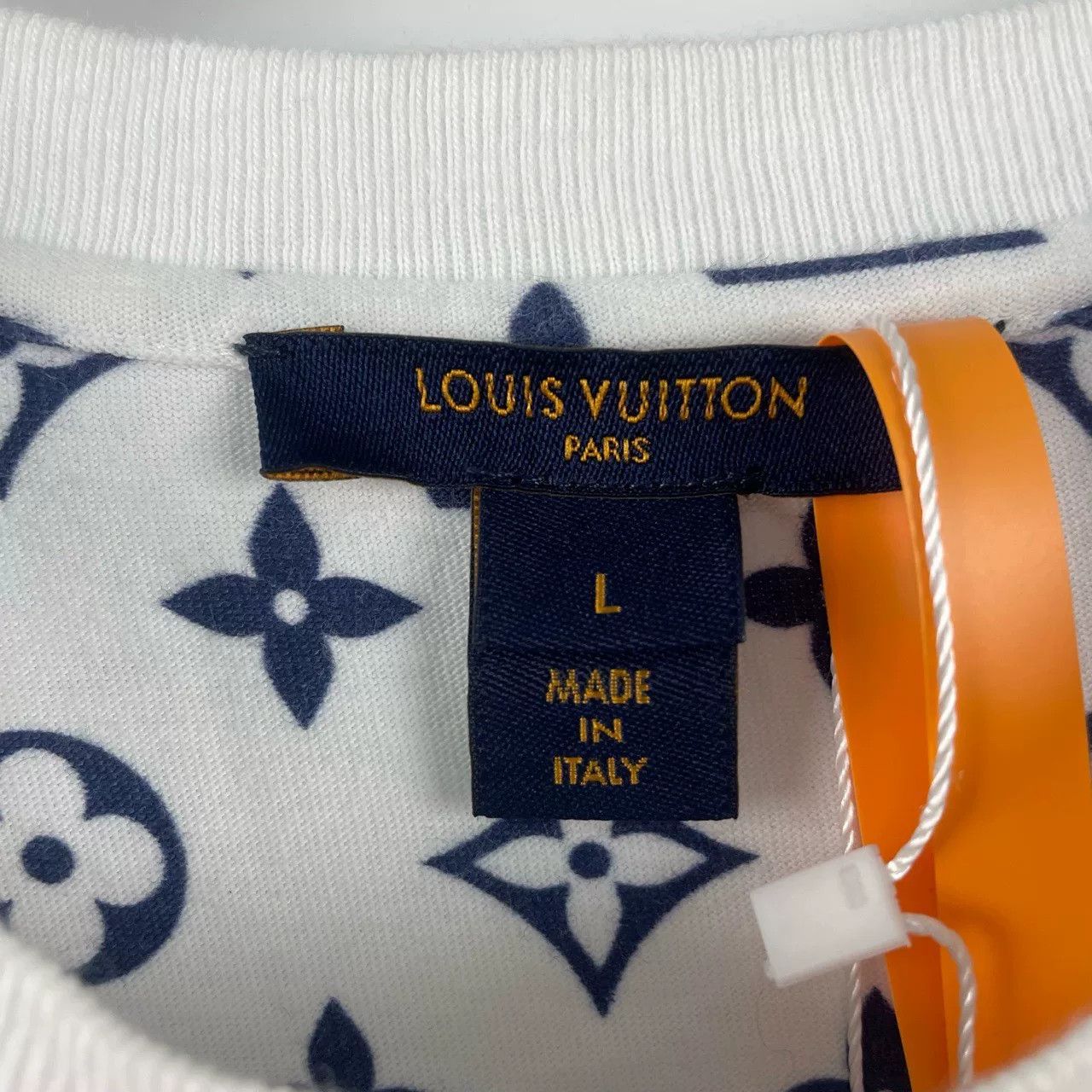 Louis Vuitton Louis Vuitton Monogram Chain T-Shirt Size L Size US L / EU 52-54 / 3 - 4 Thumbnail