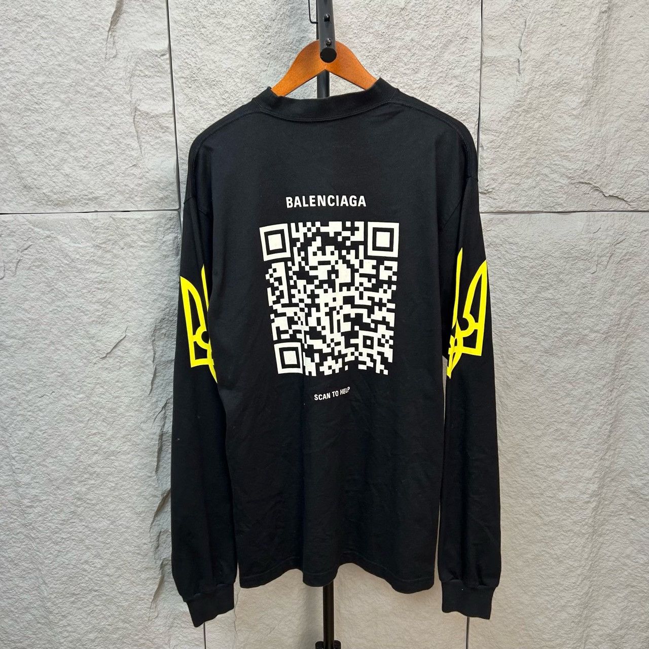 Balenciaga Balenciaga Ukraine Charity Long Sleeve T-Shirt Size M Size US M / EU 48-50 / 2 - 3 Thumbnail