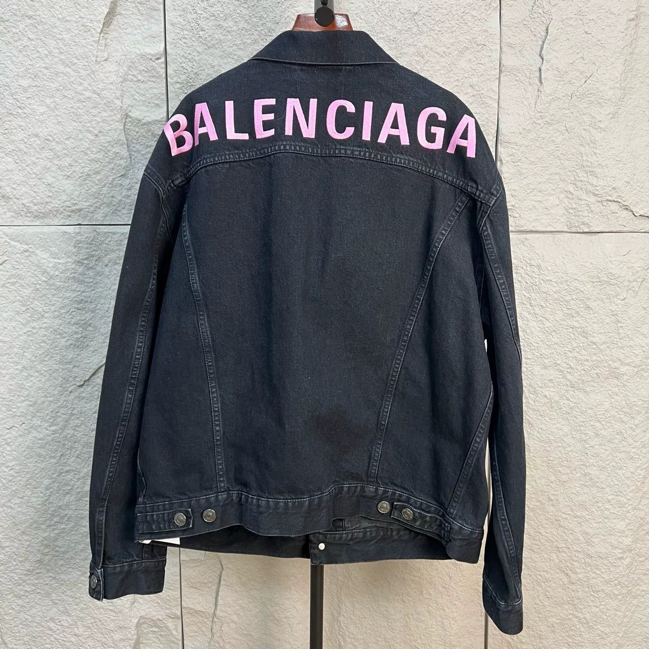 Balenciaga Balenciaga Pink Logo Embroidered Denim Jacket Size 36 Size XS / US 0-2 / IT 36-38 - 3 Thumbnail