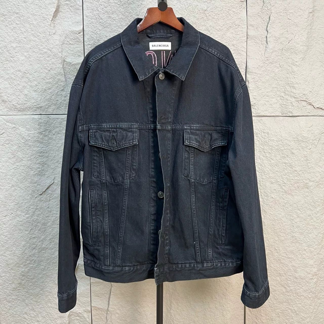 Balenciaga Balenciaga Pink Logo Embroidered Denim Jacket Size 36 Size XS / US 0-2 / IT 36-38 - 2 Thumbnail