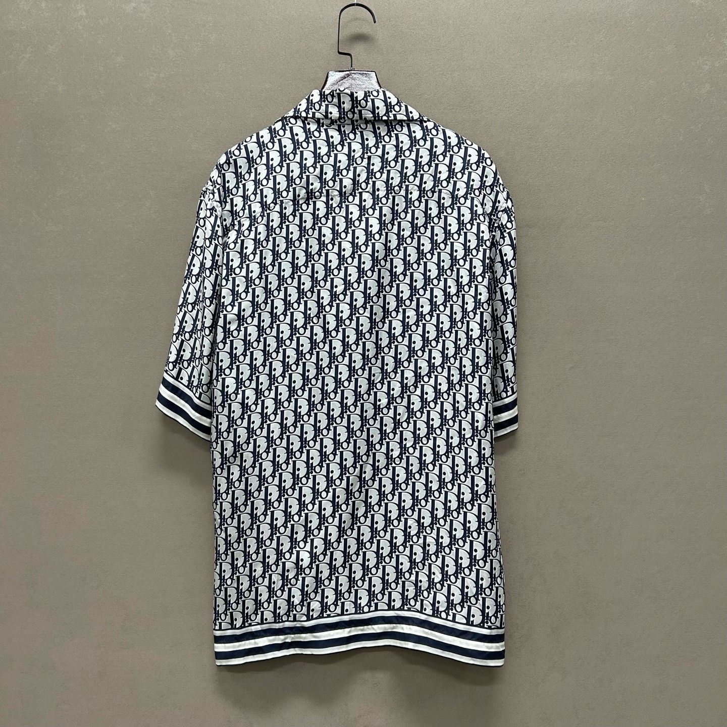 Dior Dior Oblique Silk Short Sleeve Shirt Size S Size US S / EU 44-46 / 1 - 3 Thumbnail