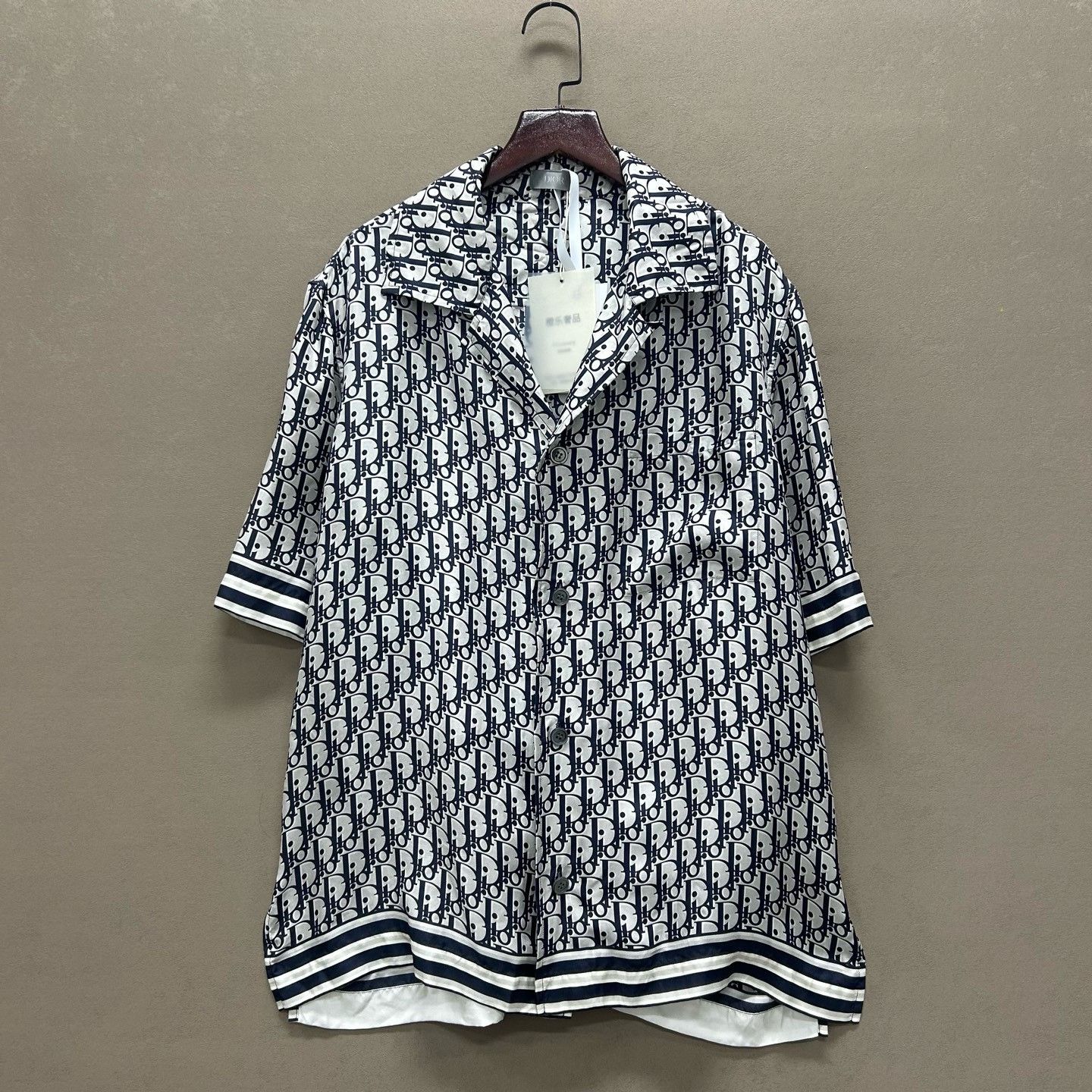 Dior Dior Oblique Silk Short Sleeve Shirt Size S Size US S / EU 44-46 / 1 - 2 Thumbnail