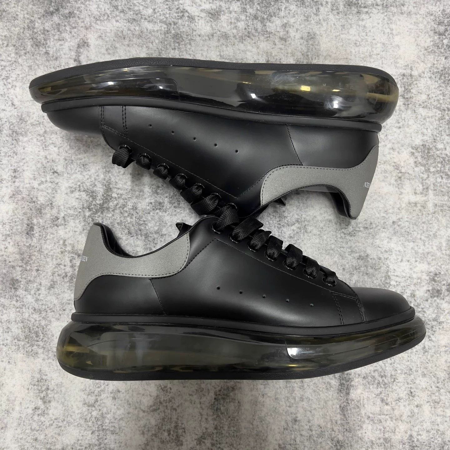 Alexander McQueen Alexander McQueen Black Transparent Sole Sneakers Size 10 Size US 10 / EU 43 - 4 Thumbnail