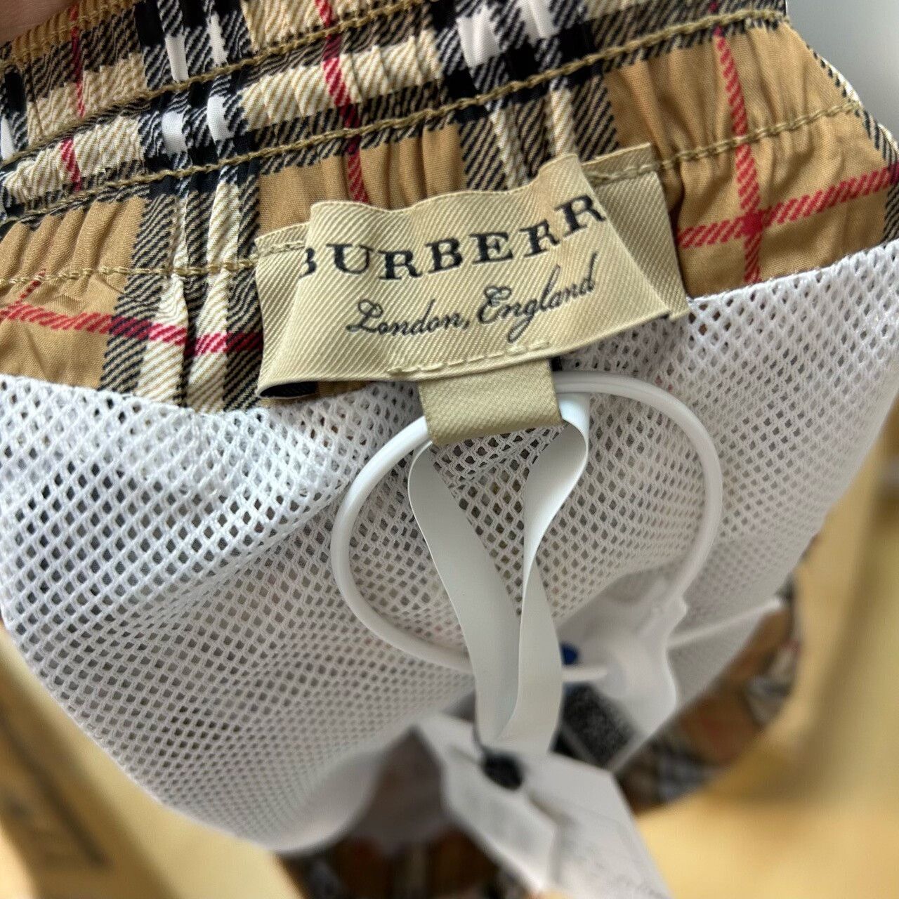 Burberry Burberry Classic Check Shorts Size M Size US 32 / EU 48 - 4 Thumbnail
