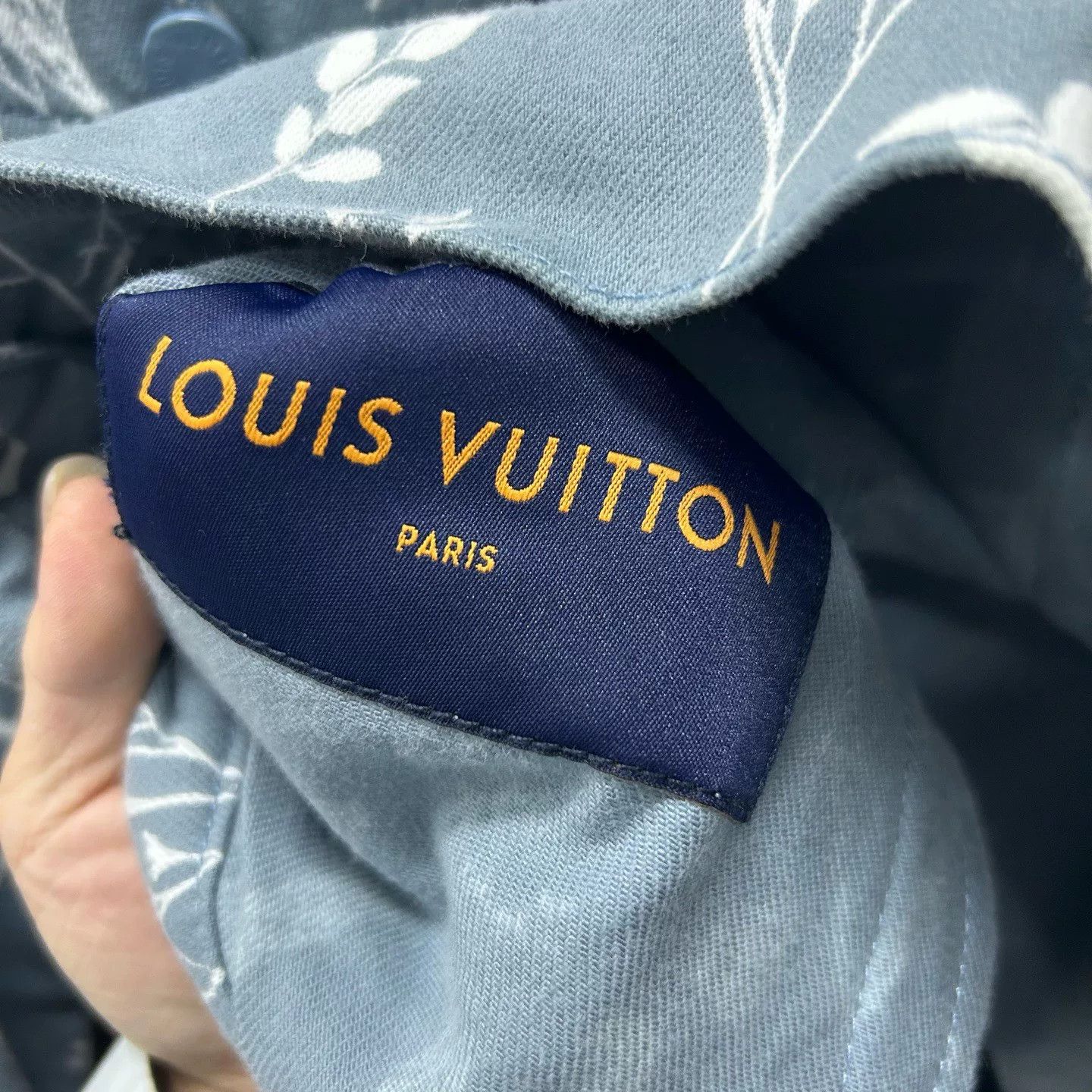 Louis Vuitton Louis Vuitton Botanical Denim Jacket Size M Size US M / EU 48-50 / 2 - 4 Thumbnail