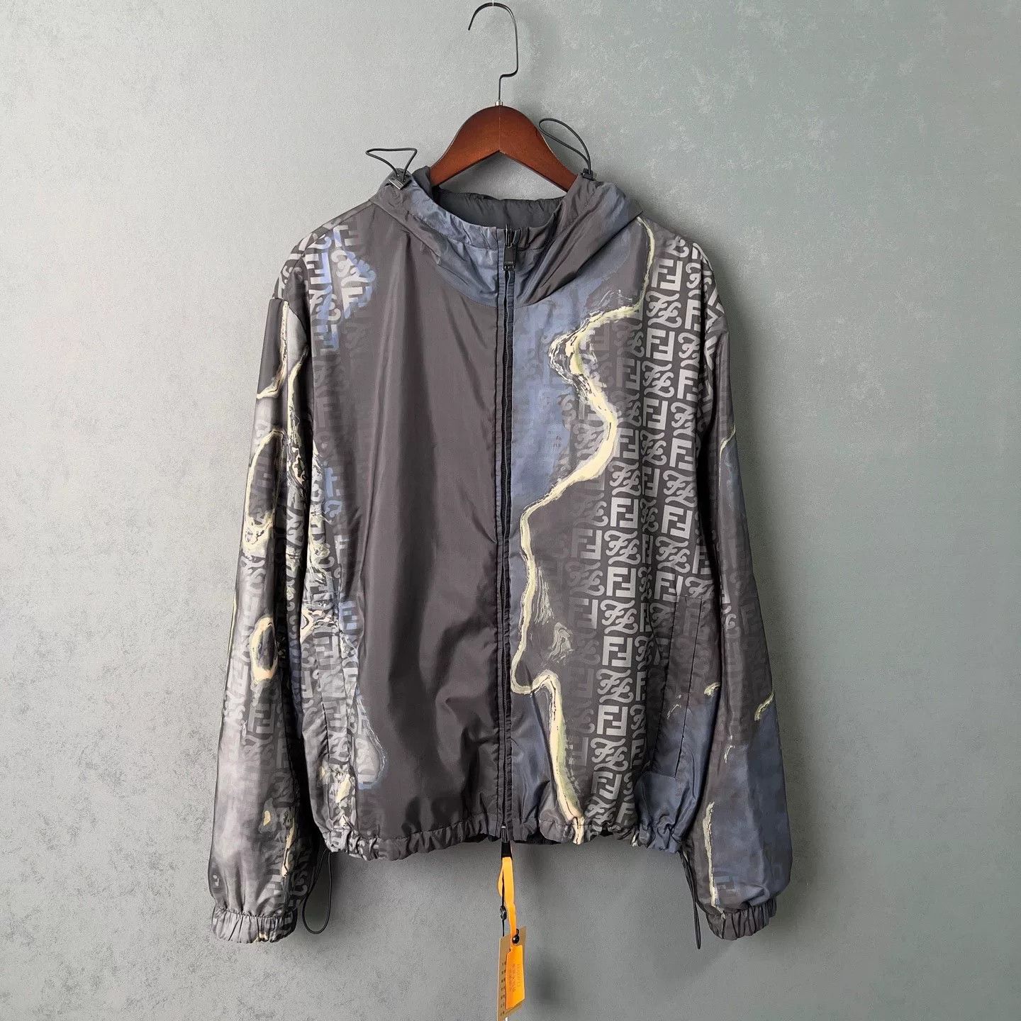 Fendi Fendi FF Logo Reversible Windbreaker Size 50 Size US M / EU 48-50 / 2 - 2 Thumbnail