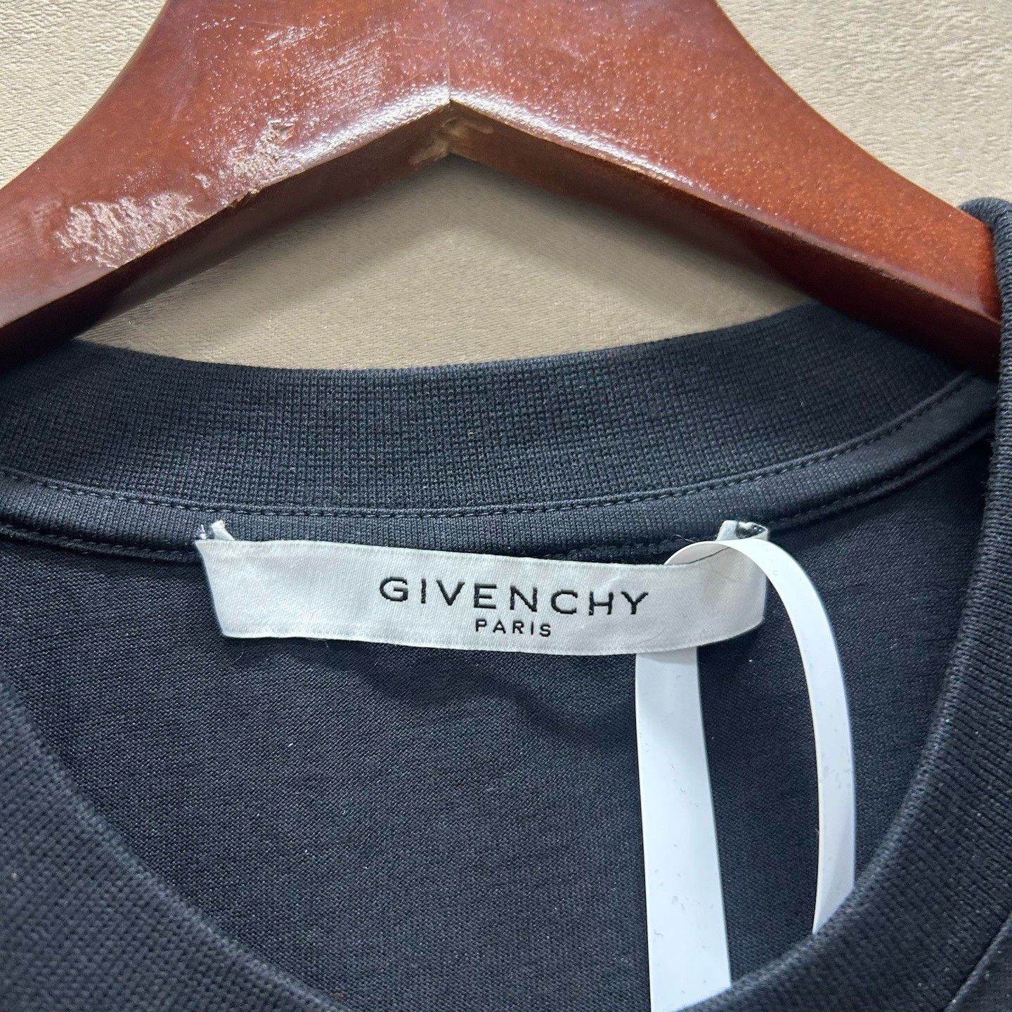 Givenchy Givenchy Gothic Star Rose Graphic T-Shirt XXS Size US XXS / EU 40 - 4 Thumbnail