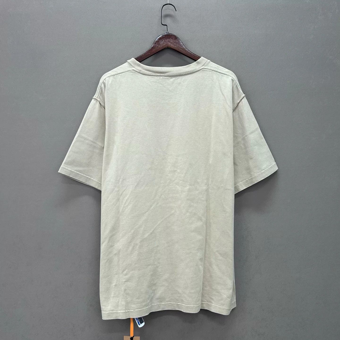 Louis Vuitton Louis Vuitton Logo T-Shirt Size XL Size US XL / EU 56 / 4 - 3 Thumbnail