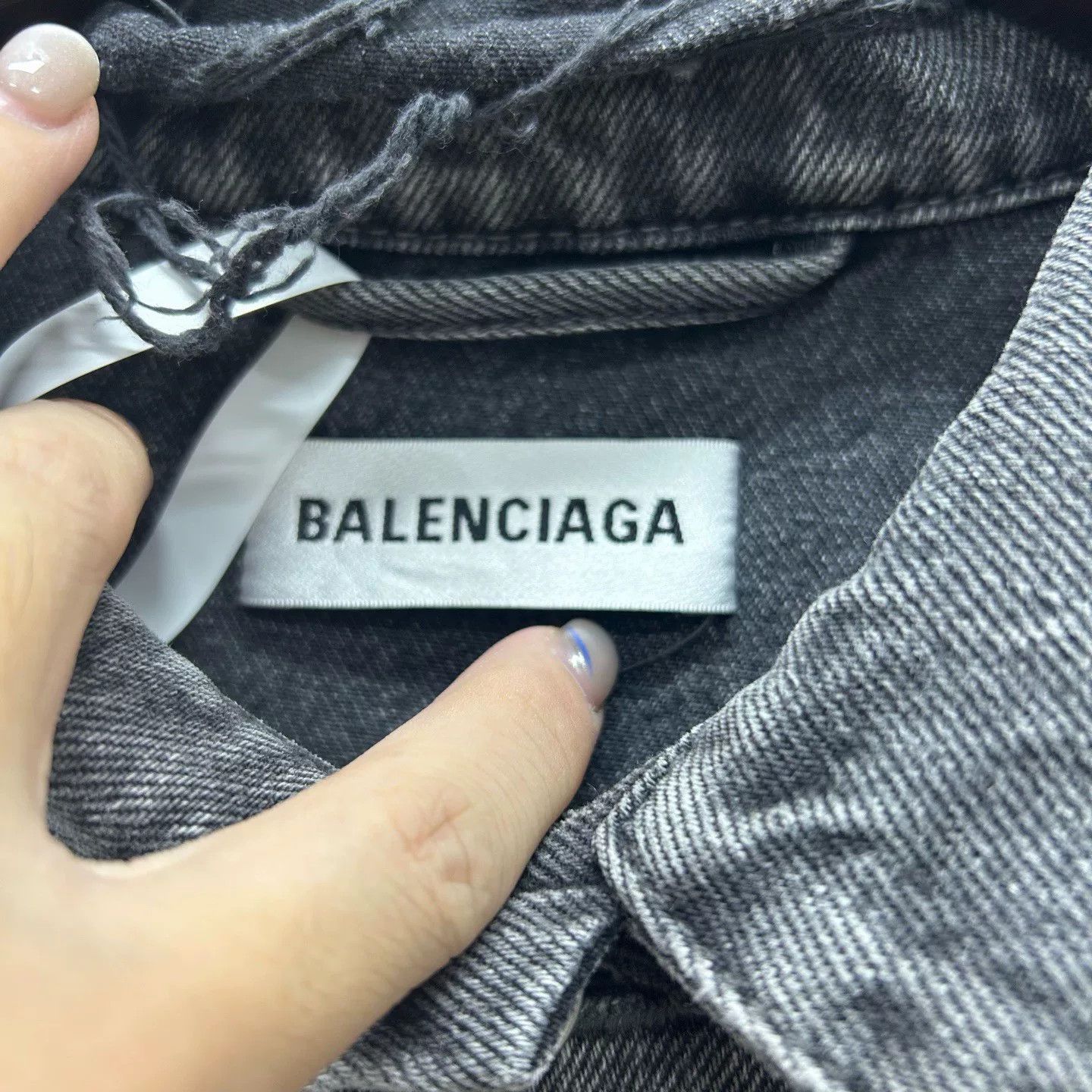 Balenciaga Balenciaga Red Logo Denim Jacket Size 34 Size XS / US 0-2 / IT 36-38 - 4 Thumbnail