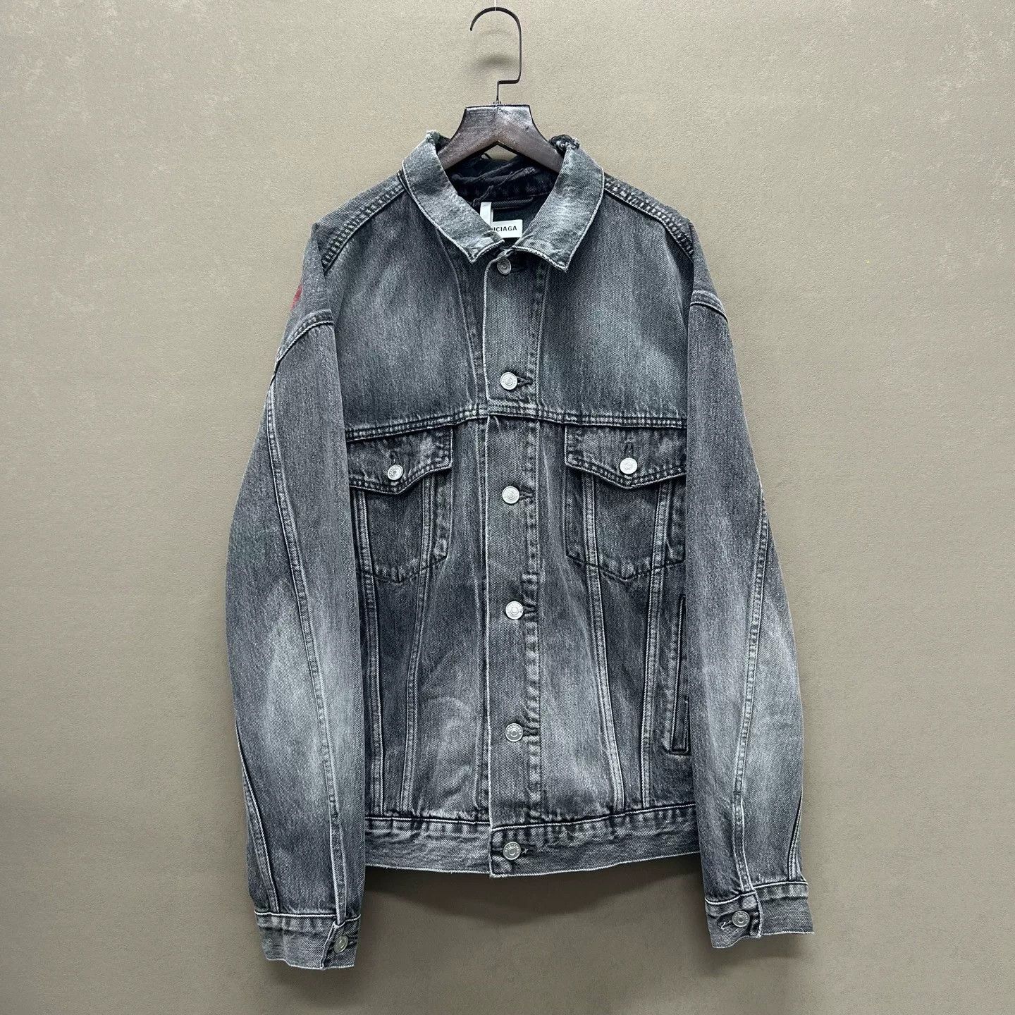 Balenciaga Balenciaga Red Logo Denim Jacket Size 34 Size XS / US 0-2 / IT 36-38 - 2 Thumbnail