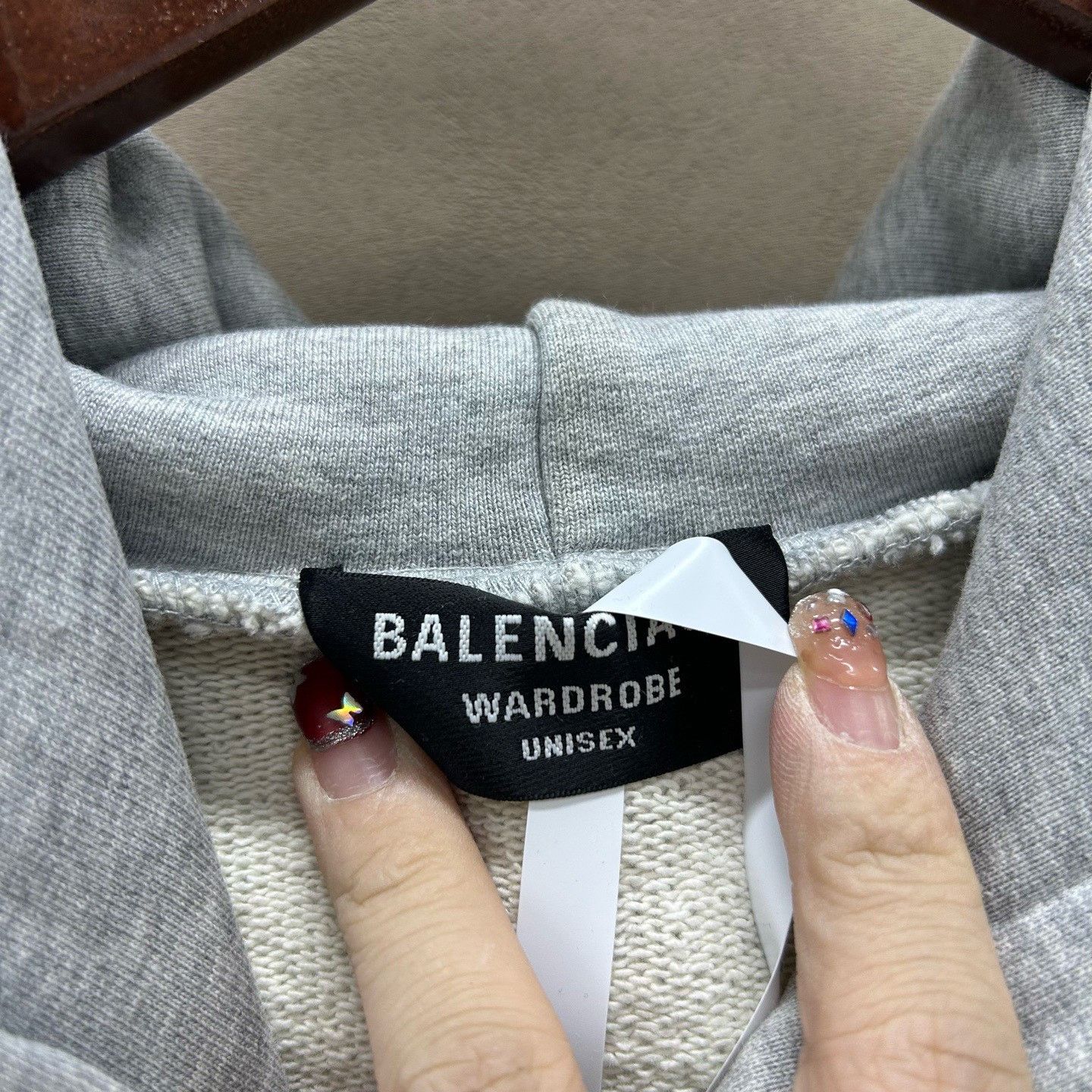 Balenciaga Balenciaga Logo Print Hoodie Gray Size XL Size US XL / EU 56 / 4 - 4 Thumbnail