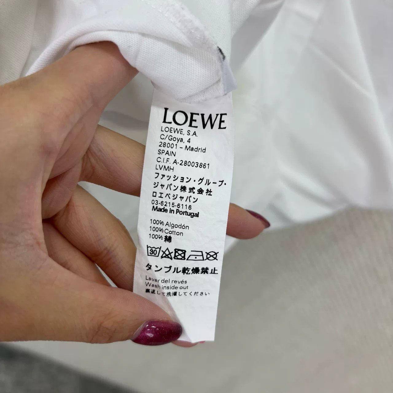 Loewe Loewe Portrait Print T-Shirt Size M Size US M / EU 48-50 / 2 - 5 Thumbnail