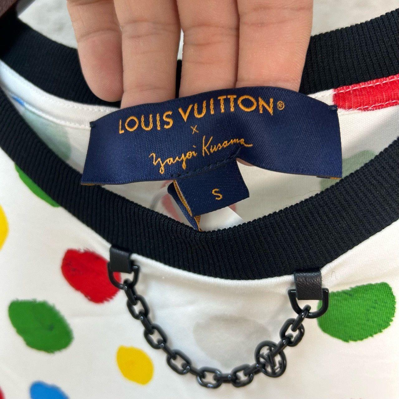Louis Vuitton Louis Vuitton x Yayoi Kusama Polka Dot T-Shirt Size S Size US S / EU 44-46 / 1 - 4 Thumbnail