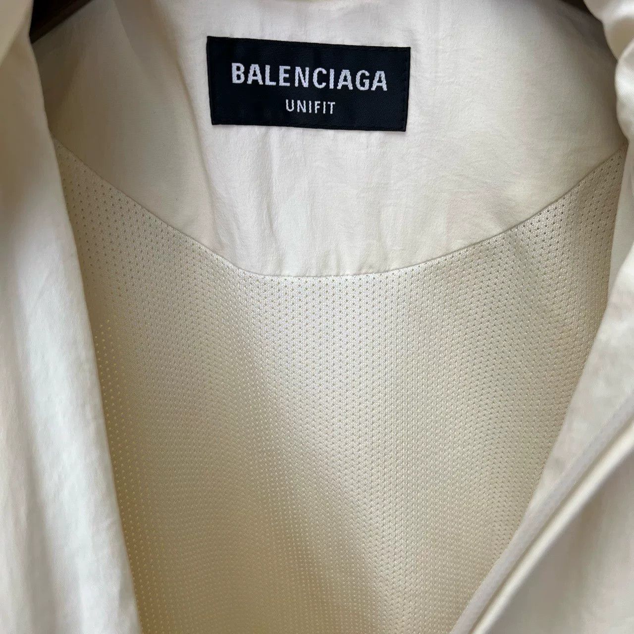 Balenciaga Balenciaga Logo Embroidery Light Jacket Size L Size US L / EU 52-54 / 3 - 4 Thumbnail