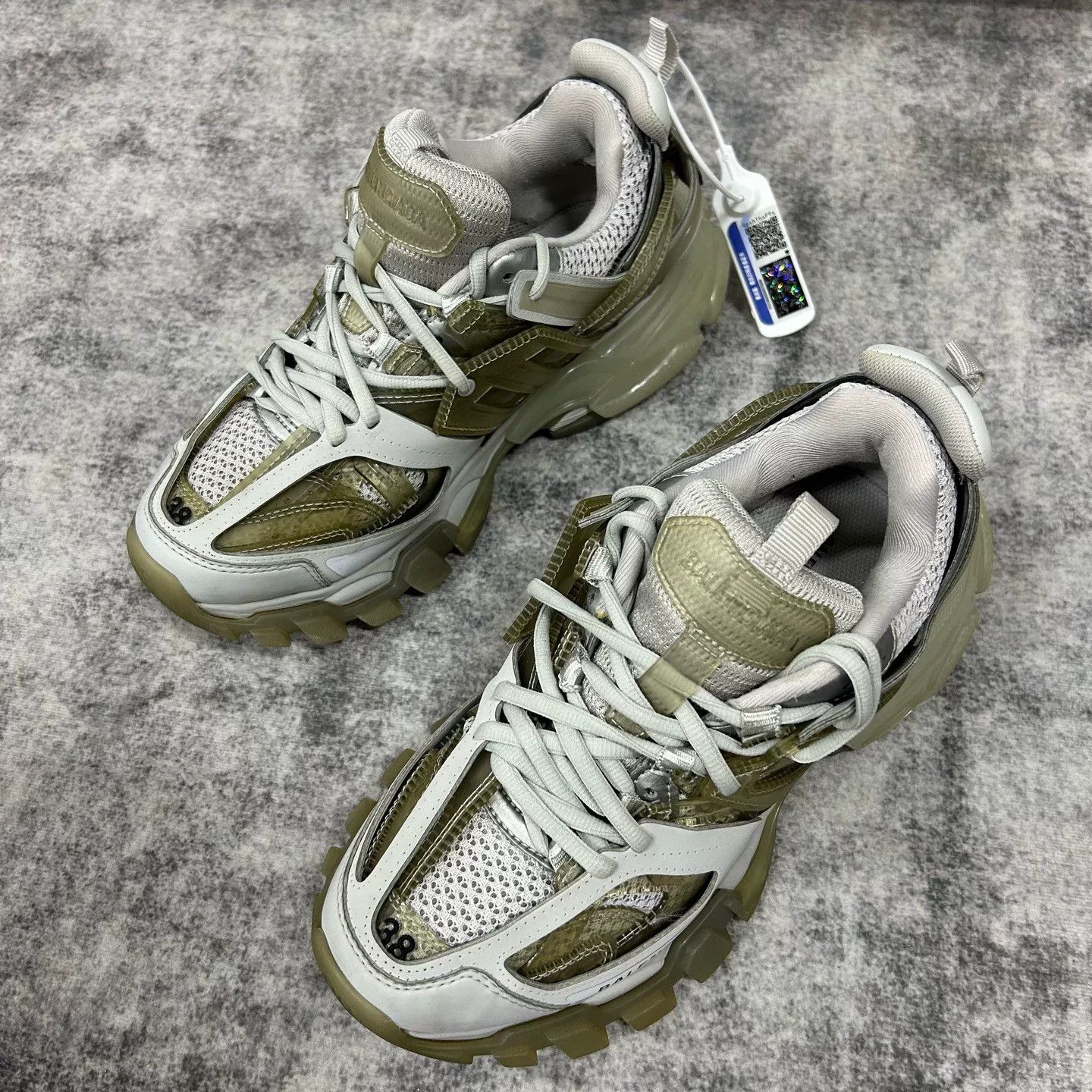 Balenciaga Balenciaga Track Sneakers Size 38 Size US 8 / IT 38 - 2 Thumbnail