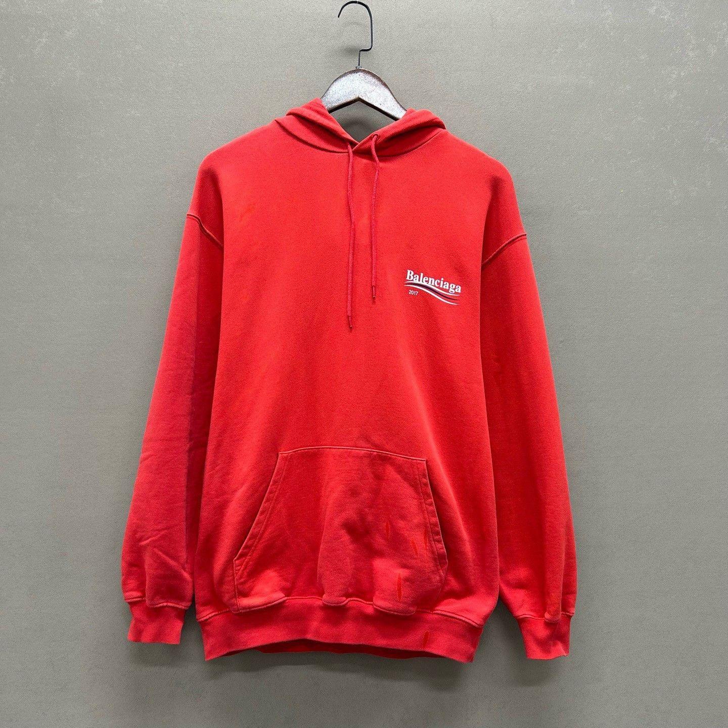 Balenciaga Balenciaga Logo Print Hoodie Size XS Size US XS / EU 42 / 0 - 2 Thumbnail