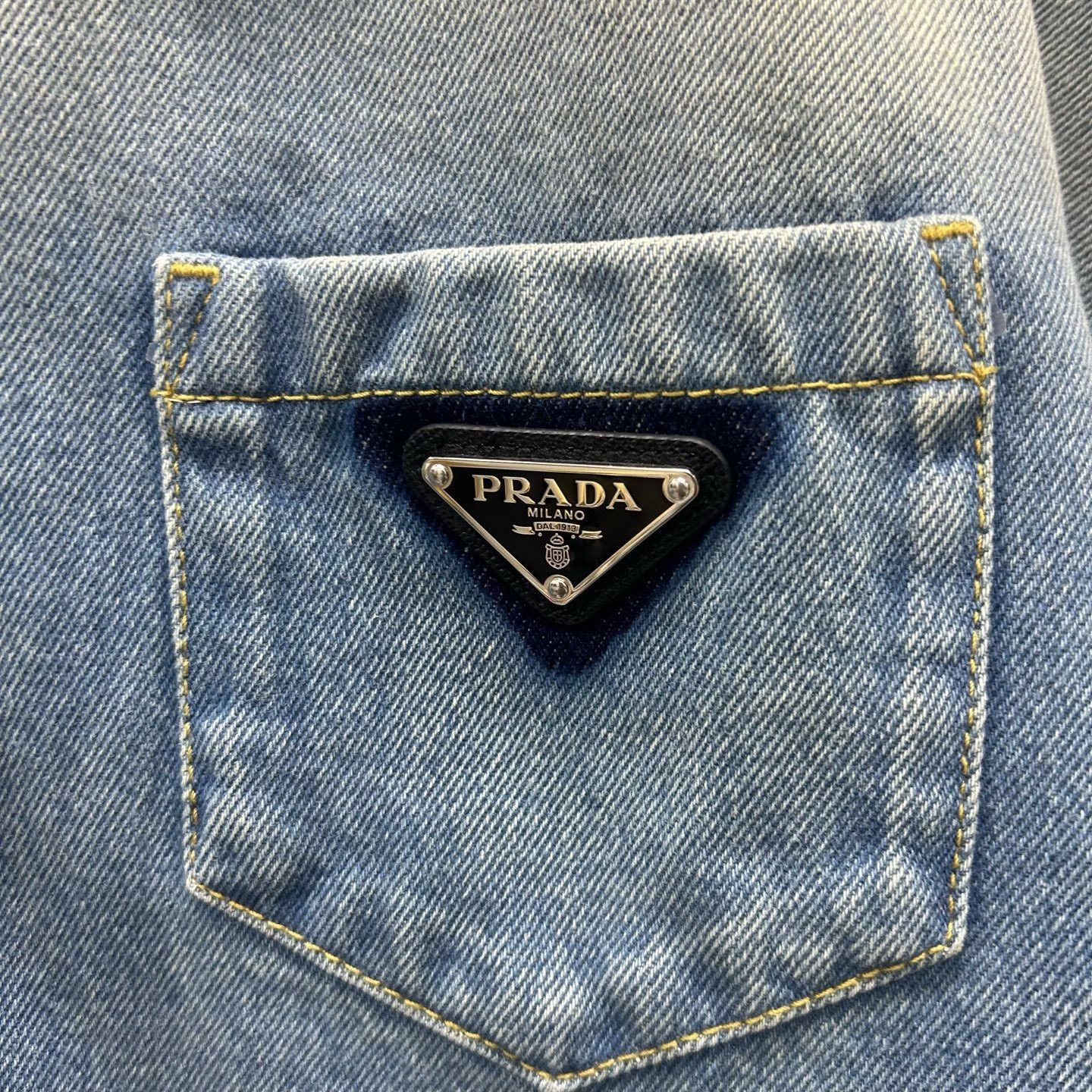 Prada Prada Triangle Logo Denim Shirt IT 38 Size XS / US 0-2 / IT 36-38 - 4 Thumbnail