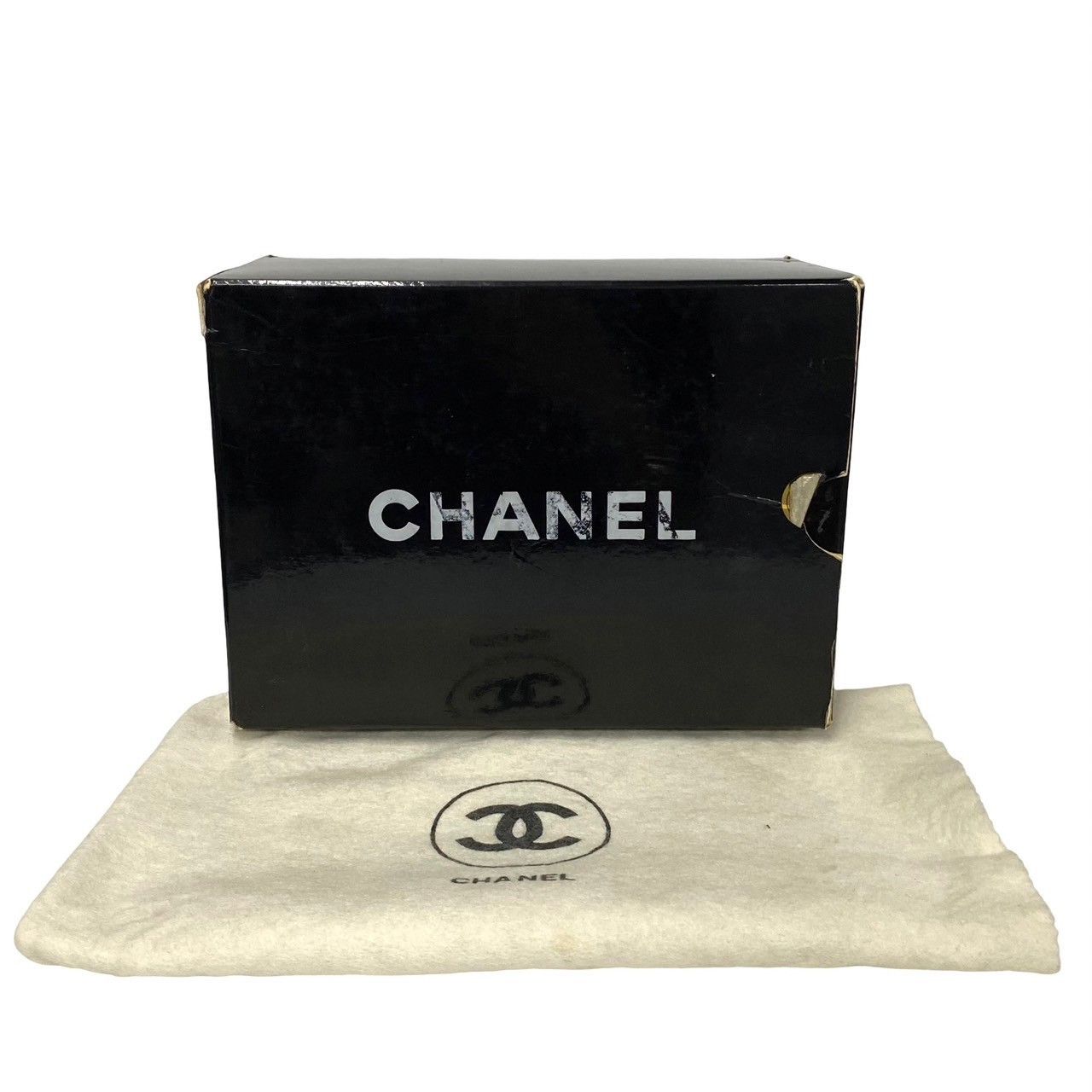 Chanel Chanel Chanel Matelasse Lambskin Shoulder Bag Leather Shoulder Bag DUTY FREE for USA Size ONE SIZE - 10 Thumbnail