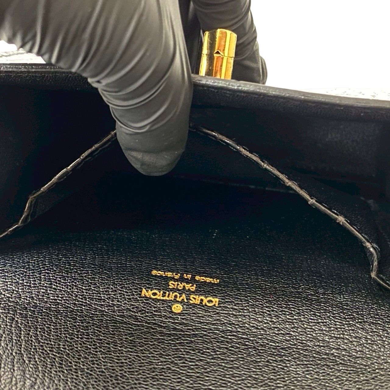 Louis Vuitton Louis Vuitton Louis Vuitton Mini Mallette Crocodile Handbag Leather Handbag DUTY FREE for USA Size ONE SIZE - 11 Thumbnail