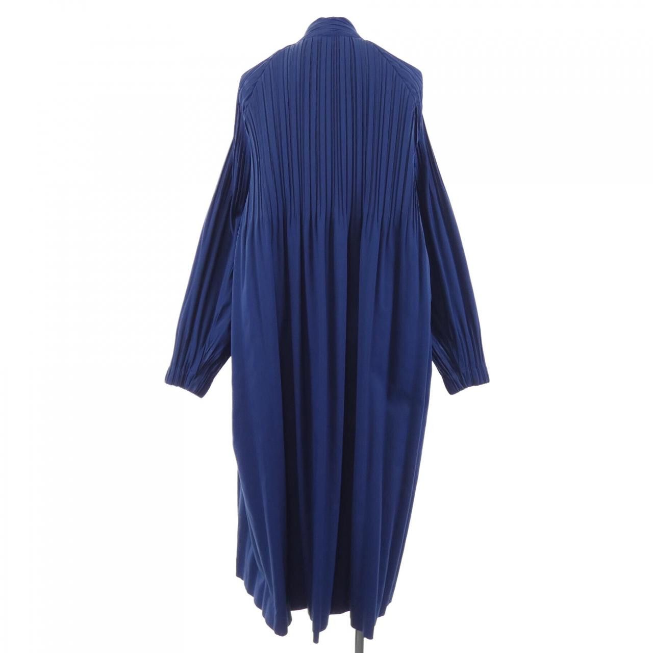 Issey Miyake Issey Miyake Pleats Please Coat Textile Outerwear PP51ZA882 DUTY FREE for USA Size ONE SIZE - 2 Thumbnail