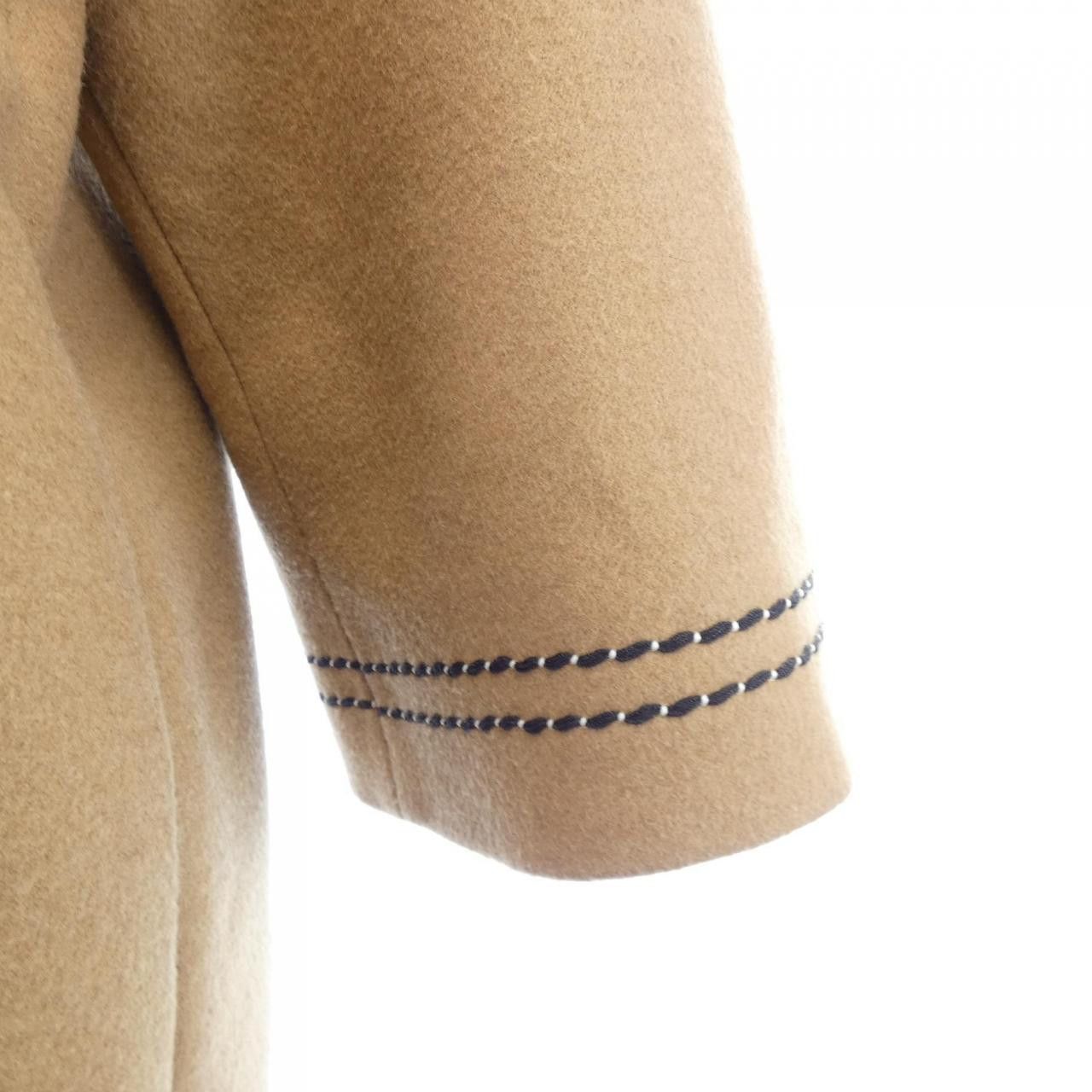 Fendi Fendi Fendi Camel Jacket Textile Outerwear FJ6851 40U DUTY FREE for USA Size ONE SIZE - 7 Thumbnail
