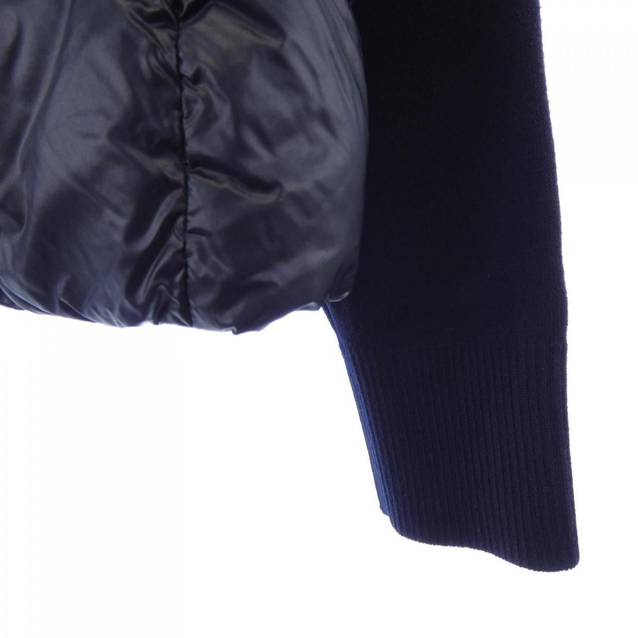 Moncler Moncler Moncler Down Jacket Textile Outerwear 20939B00012 DUTY FREE for USA Size ONE SIZE - 7 Thumbnail
