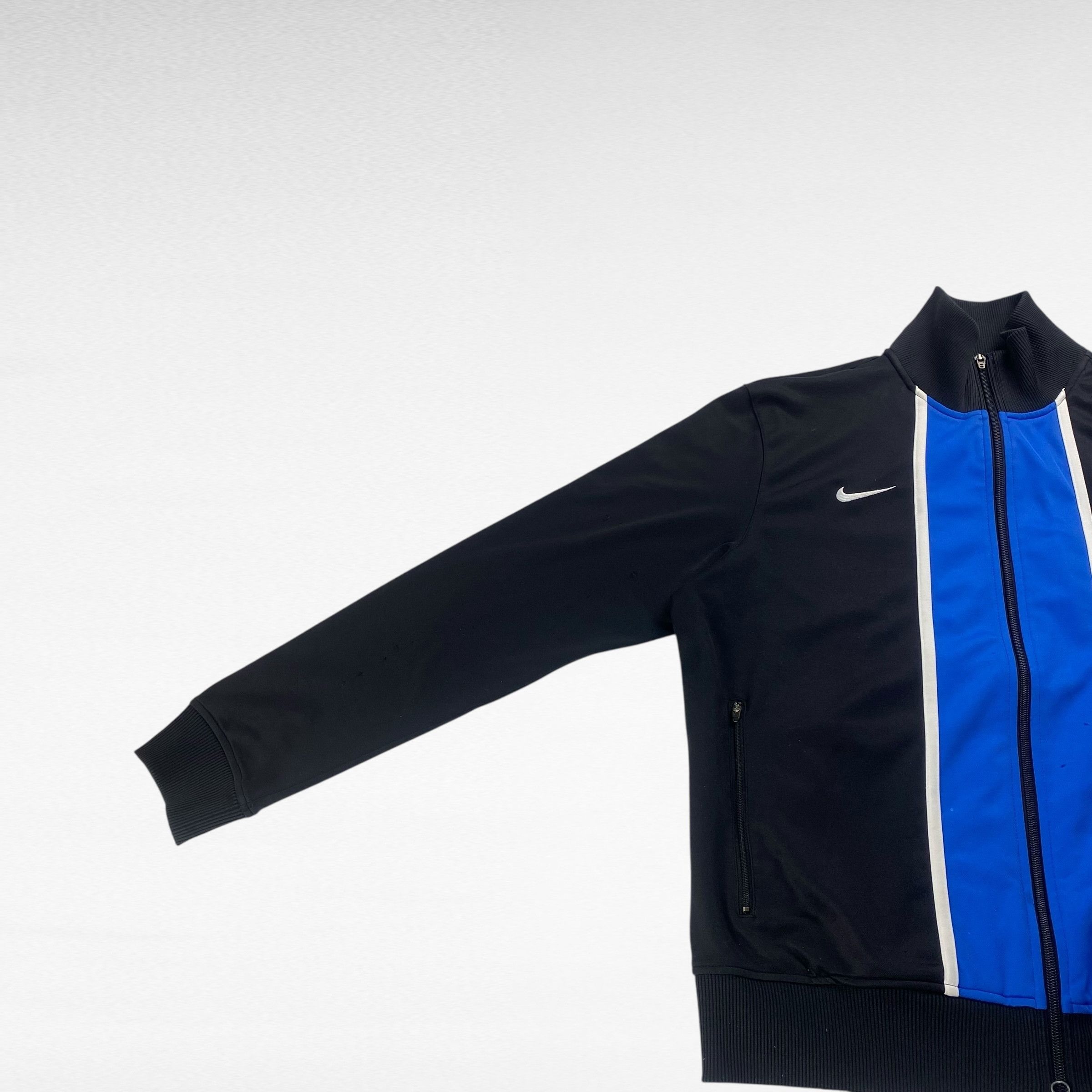 Nike Nike 00s Jacket Size L Size US L / EU 52-54 / 3 - 3 Thumbnail