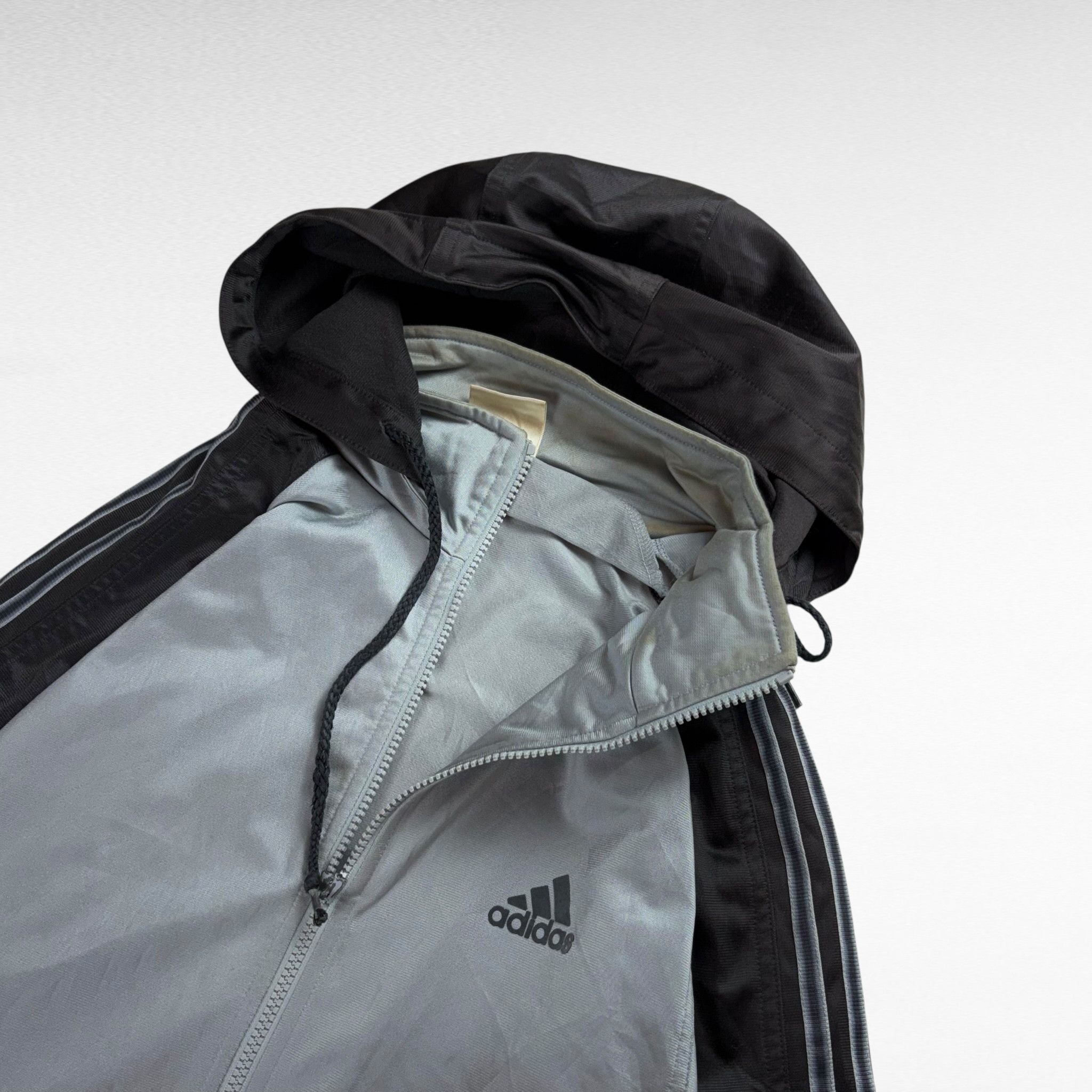Adidas Adidas 00s Jacket Size M Size US M / EU 48-50 / 2 - 4 Thumbnail