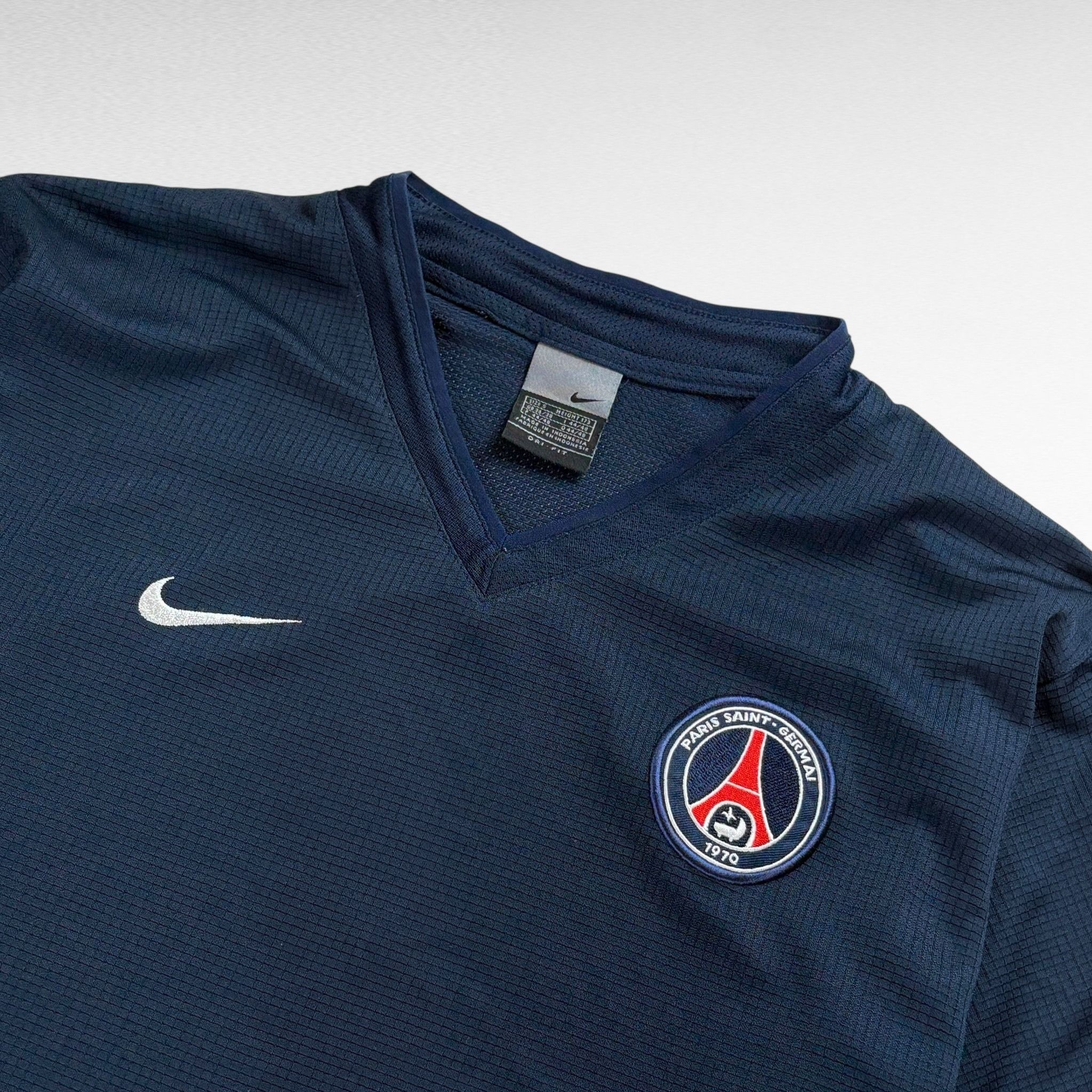 Nike Nike 00s Shirt Size S Size US S / EU 44-46 / 1 - 3 Thumbnail