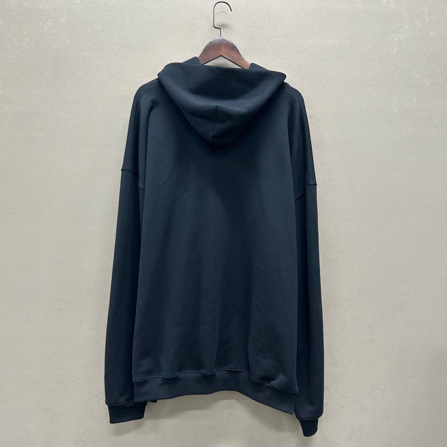 Balenciaga Balenciaga People Graphic Hoodie Size M Size US M / EU 48-50 / 2 - 3 Thumbnail