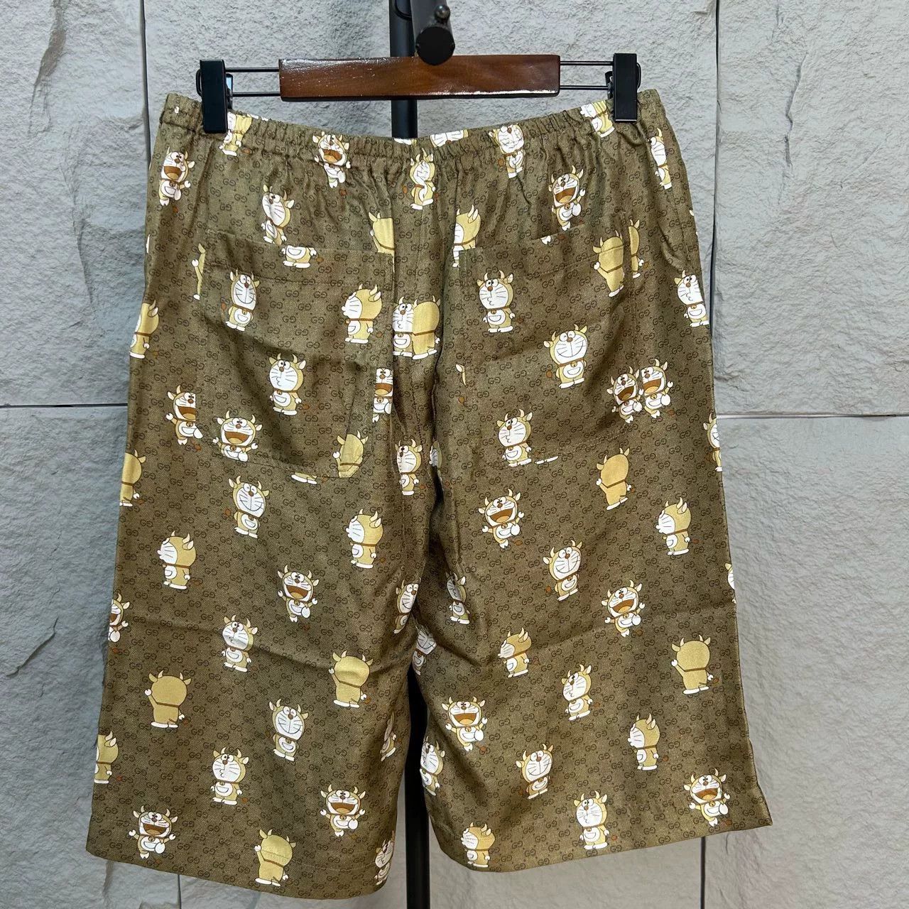 Gucci Gucci x Doraemon Silk Shorts Size 28 Size US 28 / EU 44 - 3 Thumbnail
