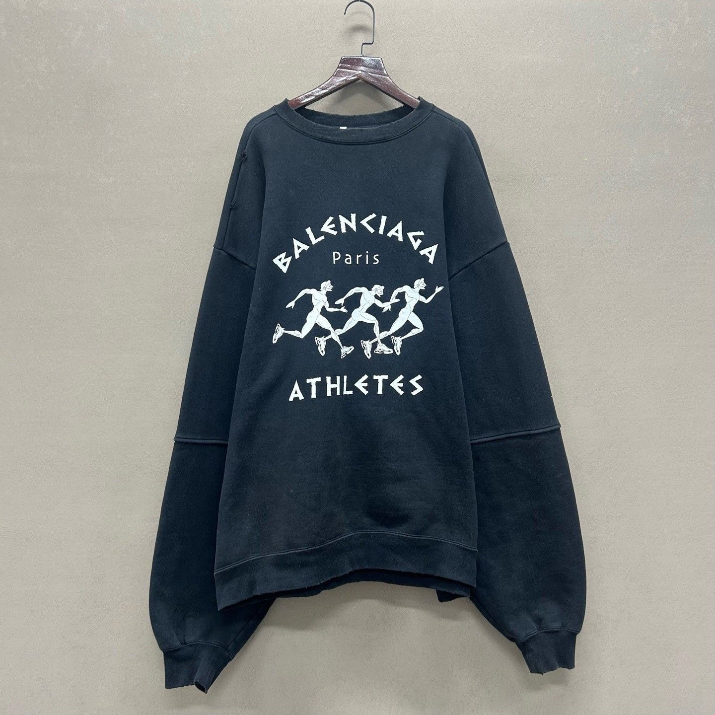Balenciaga Balenciaga Athletes Graphic Sweatshirt Size S Size US S / EU 44-46 / 1 - 2 Thumbnail